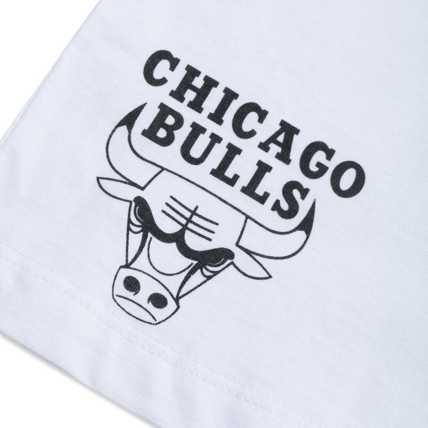 Camiseta New Era Regular NBA Chicago Bulls Camuflada Branco 4