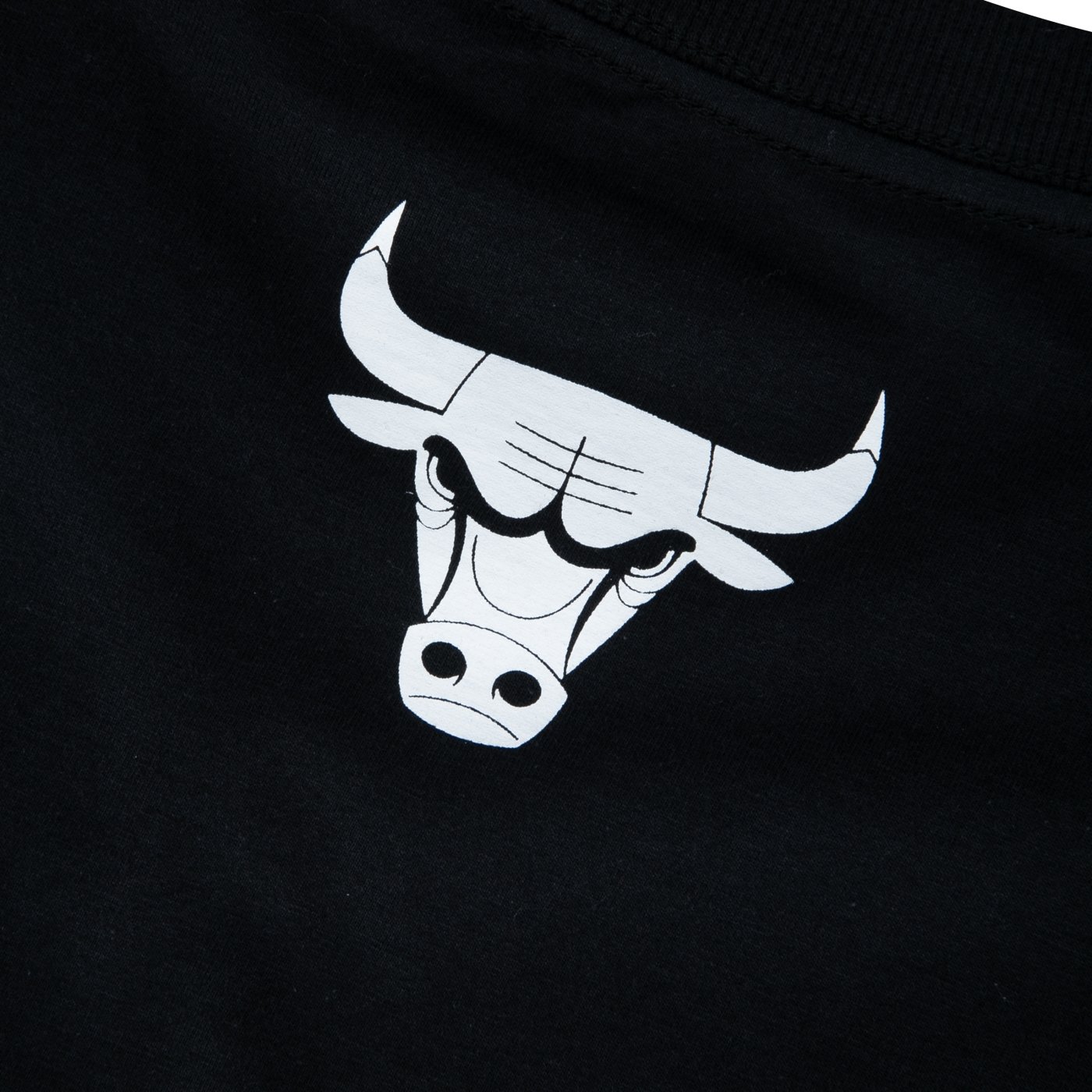 Camiseta New Era Regular NBA Chicago Bulls Core Preto 4