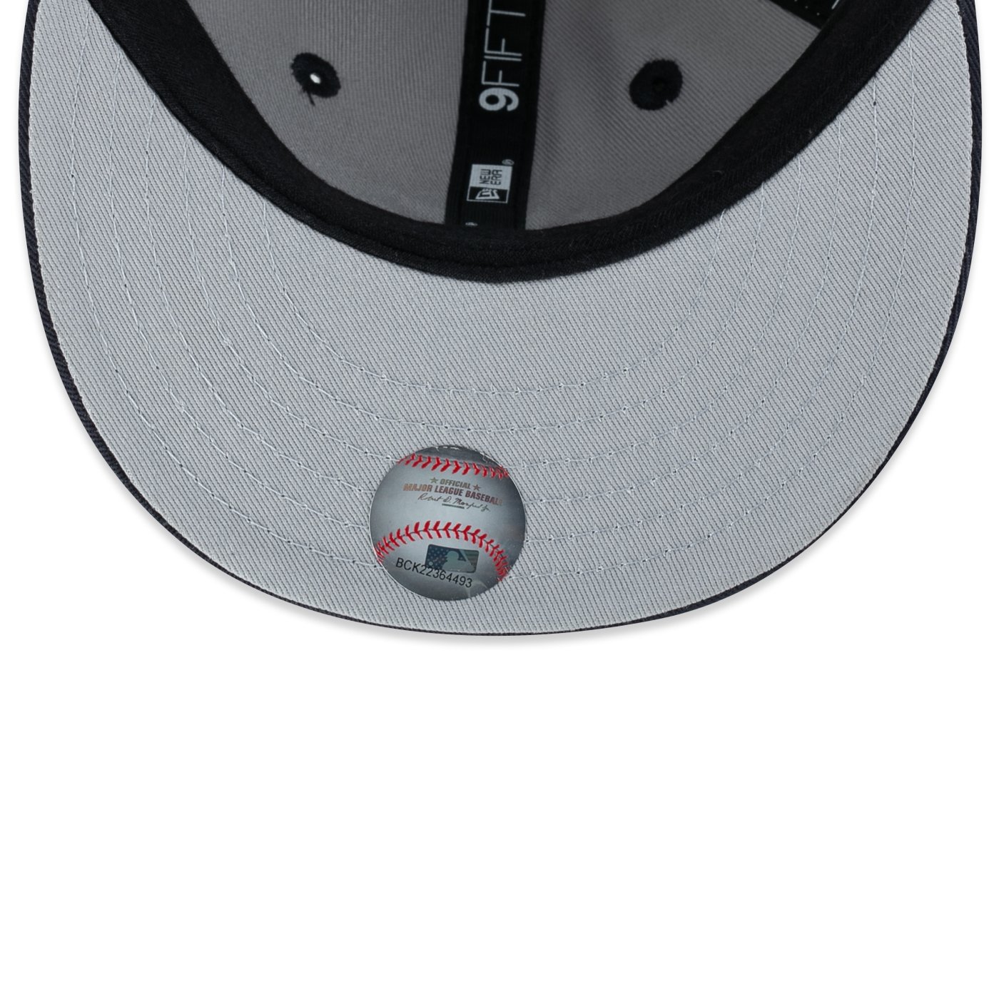 Bone New Era Infantil 9FIFTY MLB New York Yankees Core Off White 7