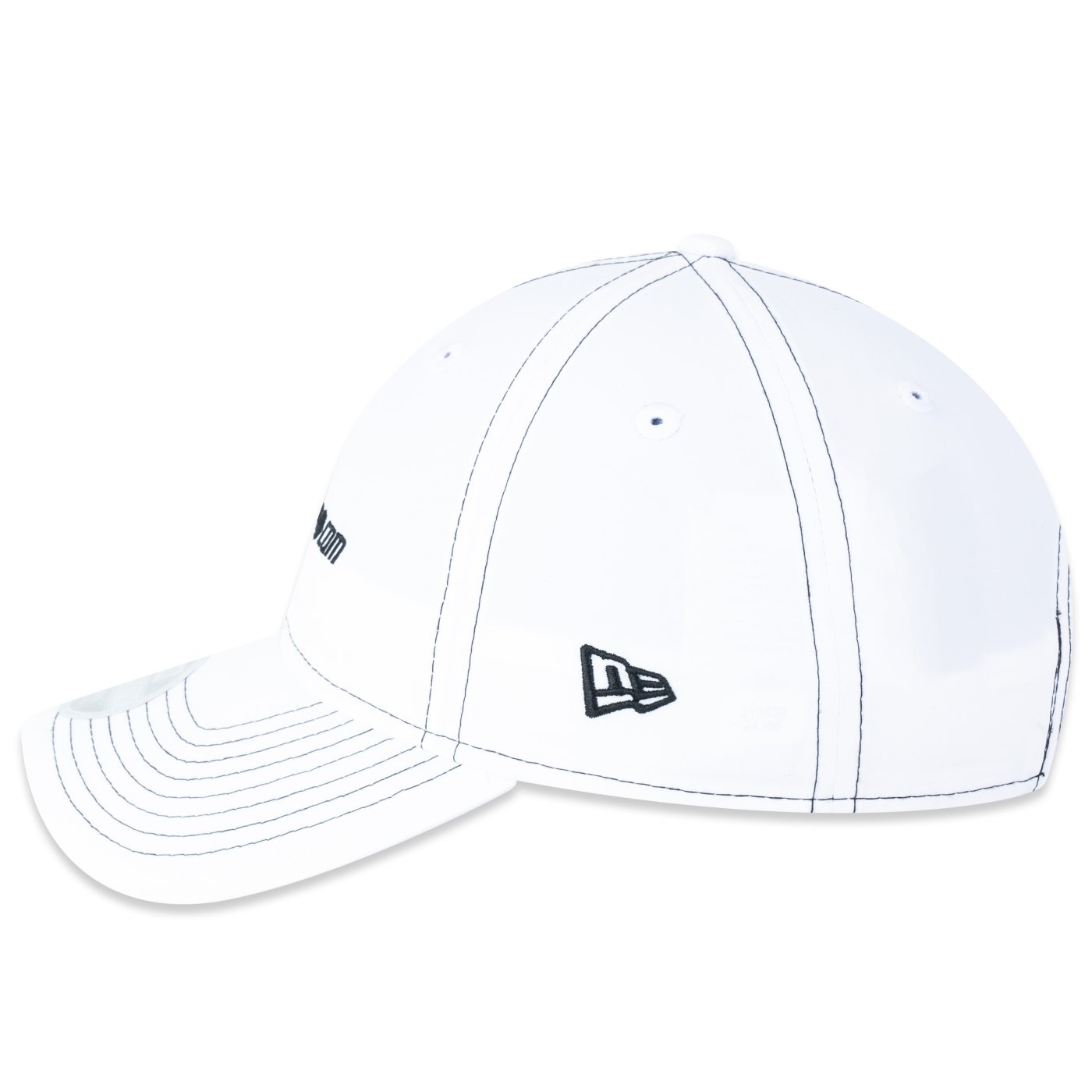 Bone New Era Feminino 9TWENTY Branded Branco 4