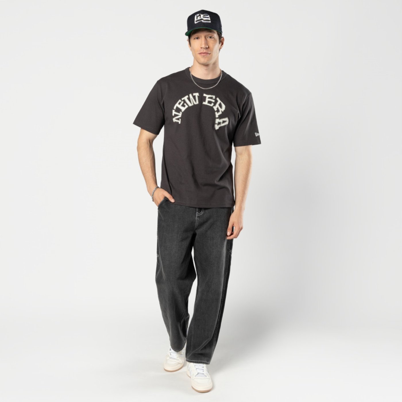 Camiseta New Era Shohei Ochiai x New Era Marrom 7