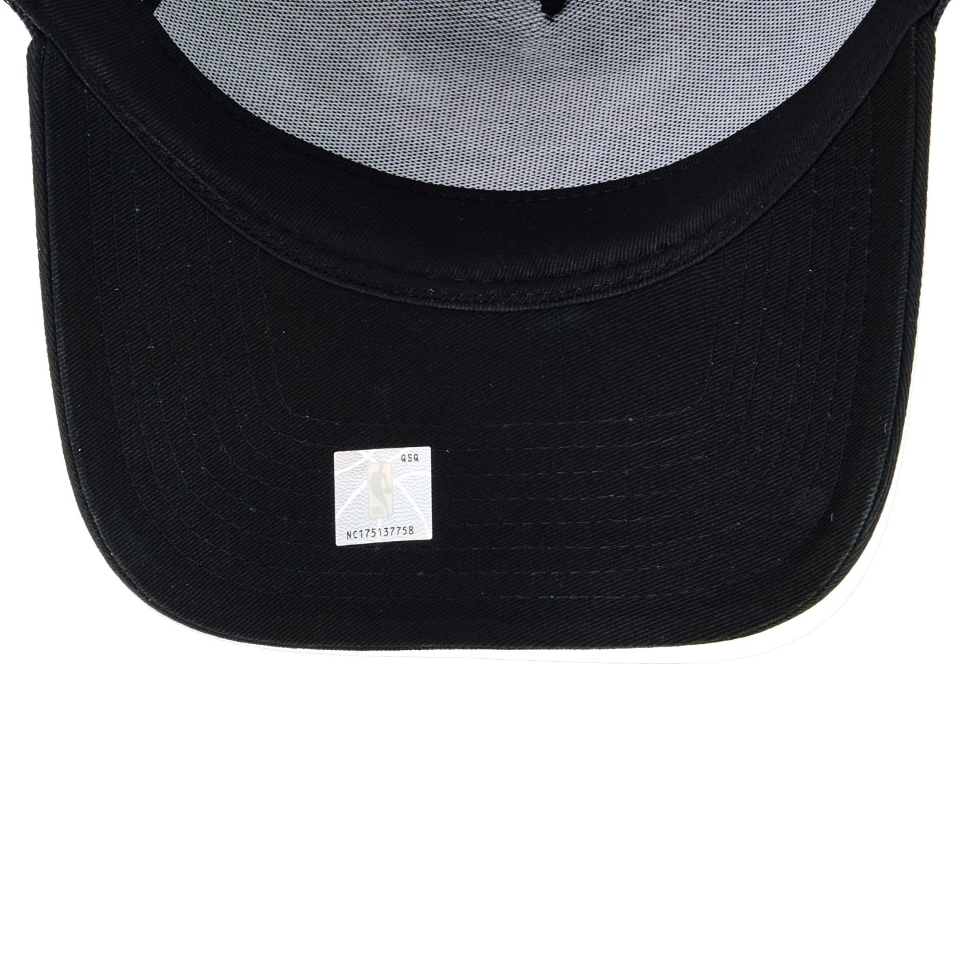 Bone New Era 9FORTY A-Frame Trucker Chicago Bulls NBA Preto Preto 6