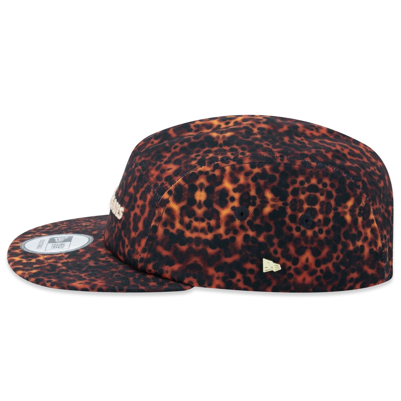 Bone New Era Camper X Chilli Beans Preto 5