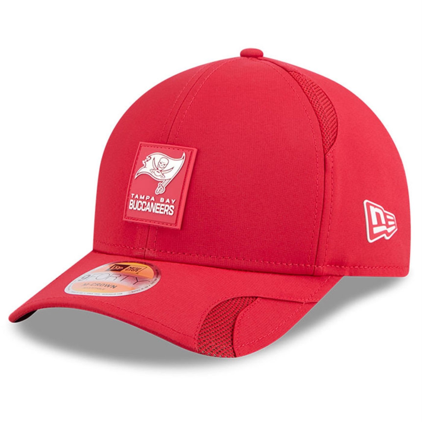 Bone New Era 9FORTY M-CROWN Tampa Bay Buccaneers NFL Sideline Vermelho