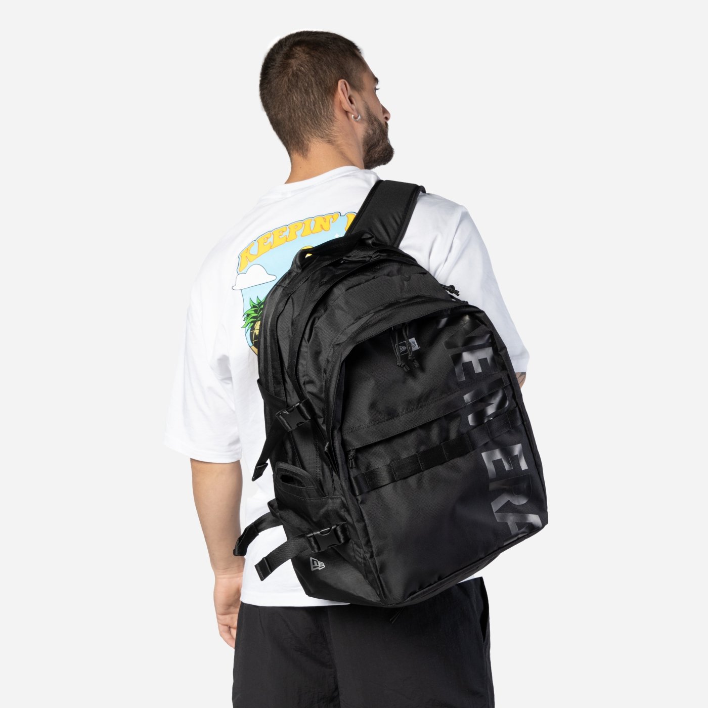 Cap New Era Carrier Maleta Para Bones Booking Program Preto Preto 2