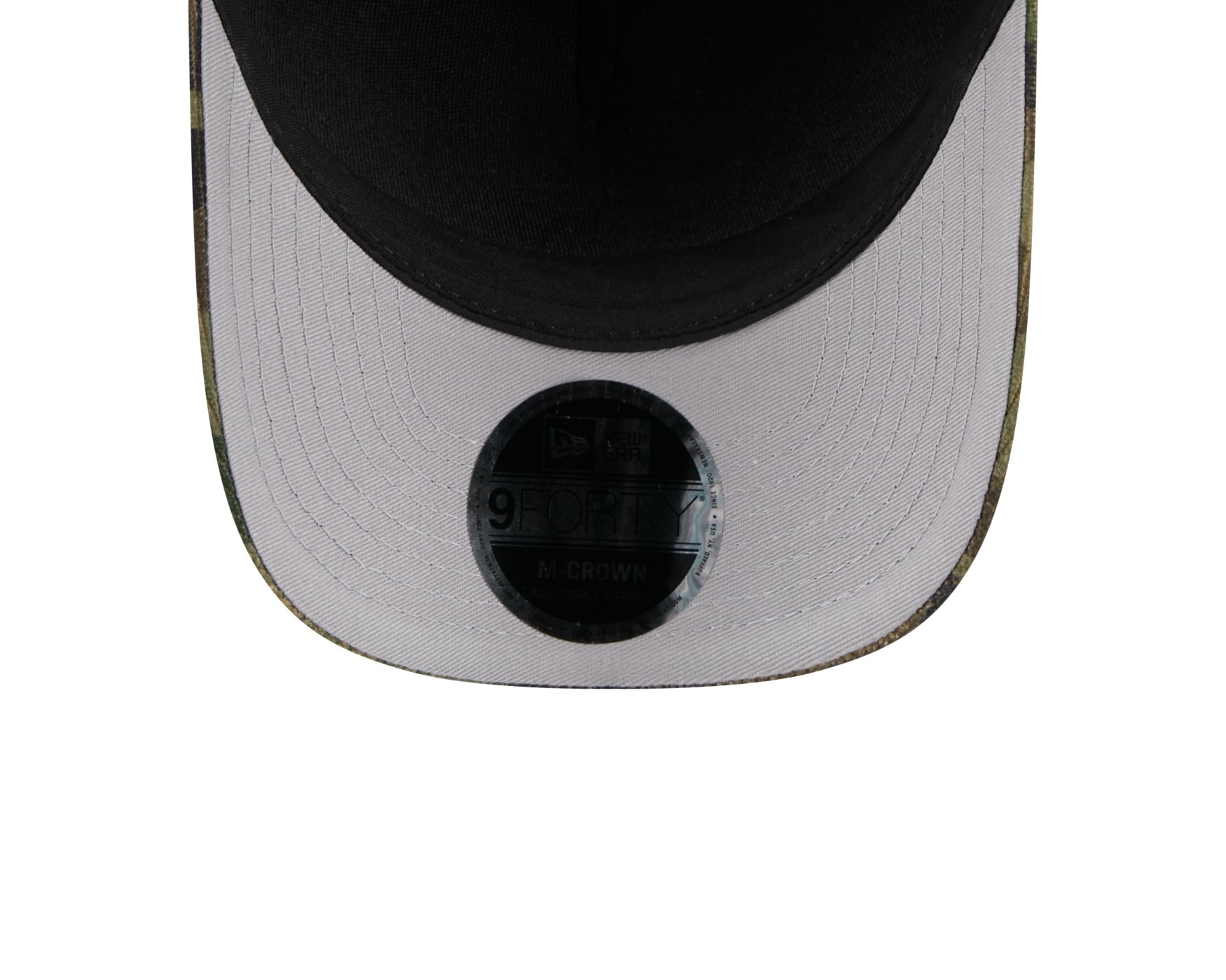 Bone New Era 9FORTY M-CROWN A-FRAME New England Patriots NFL Salute Service 2025 Militar Militar 7