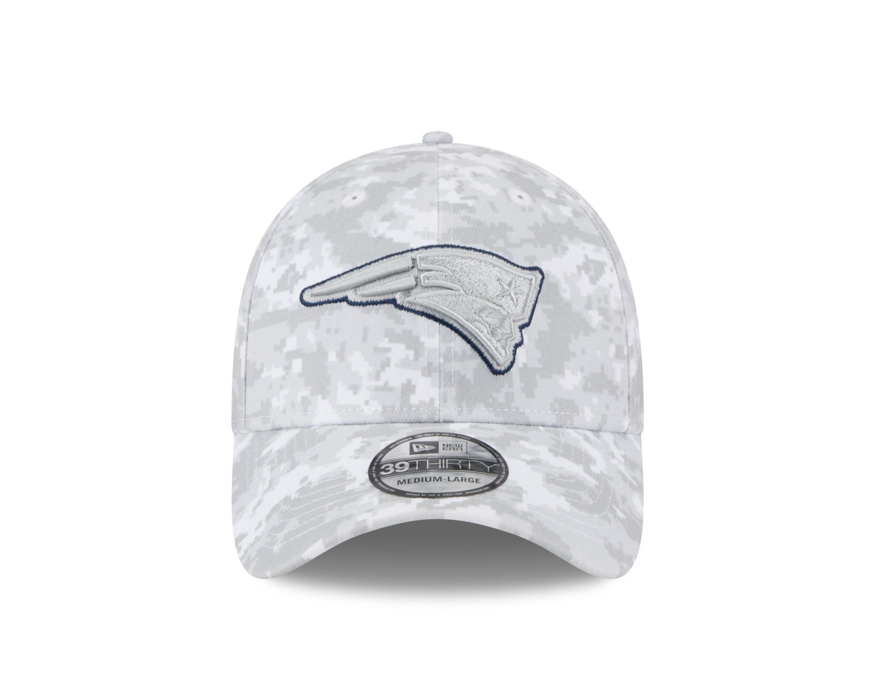 Bone New Era 39THIRTY New England Patriots NFL Salute Service 2025 Militar Cinza 2