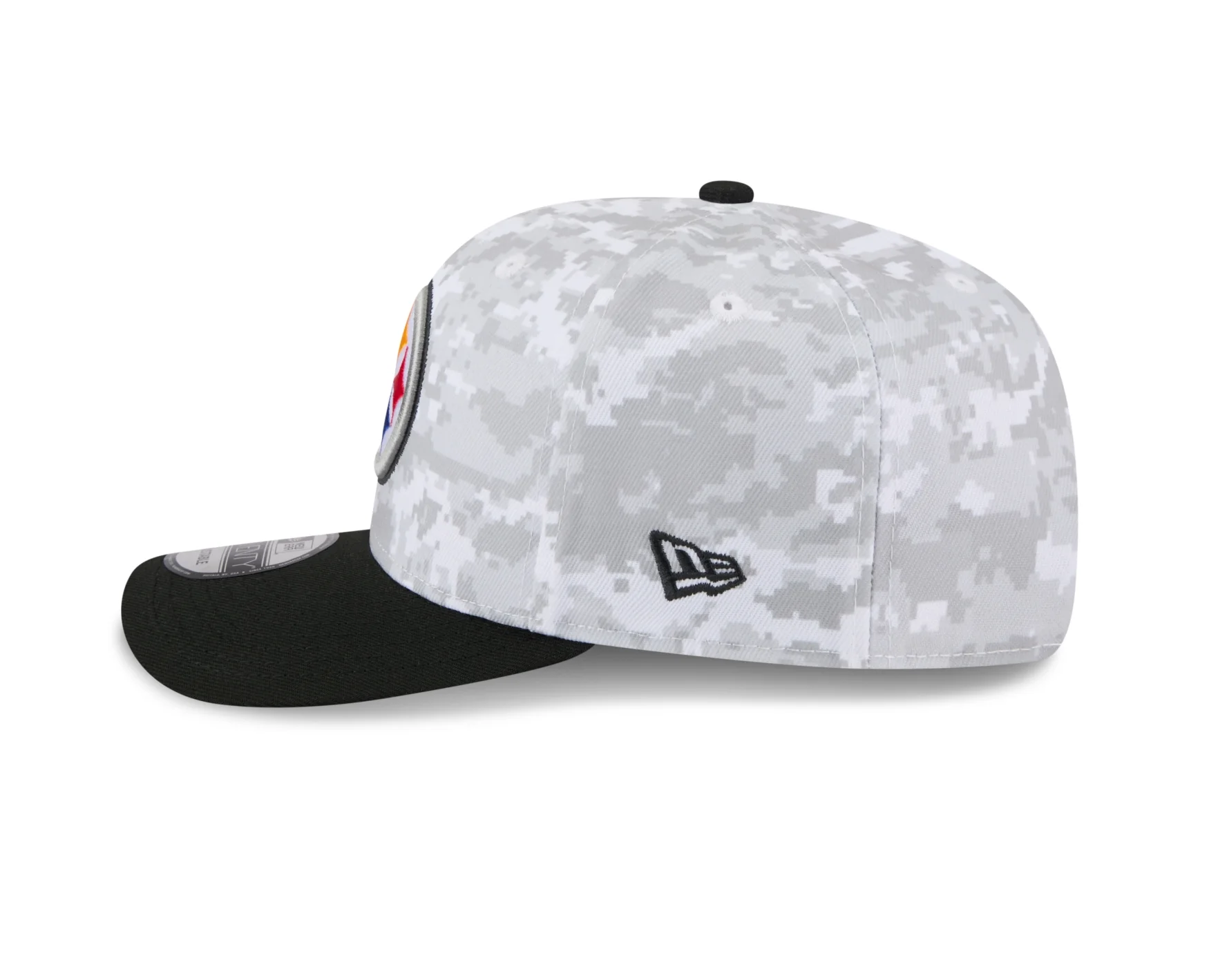 Bone New Era 9SEVENTY Pittsburgh Steelers NFL Salute Service 2025 Militar Cinza/Preto 4