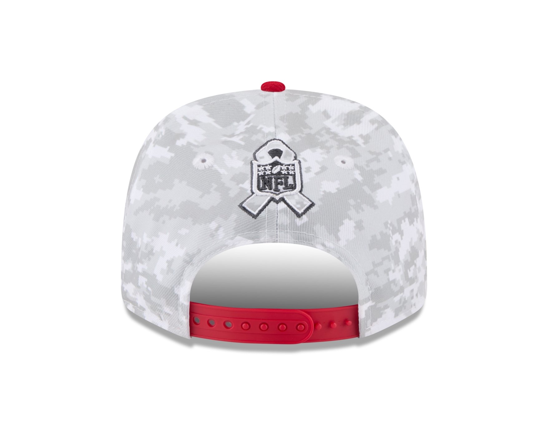 Bone New Era 9SEVENTY Tampa Bay Buccaneers NFL Salute Service 2025 Militar Cinza/Vermelho 4