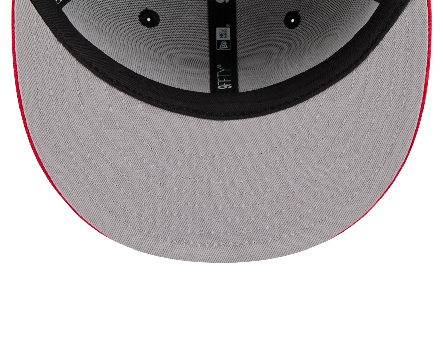 Bone New Era 9FIFTY Kansas City Chiefs NFL Salute Service 2025 Militar Militar/Vermelho 7