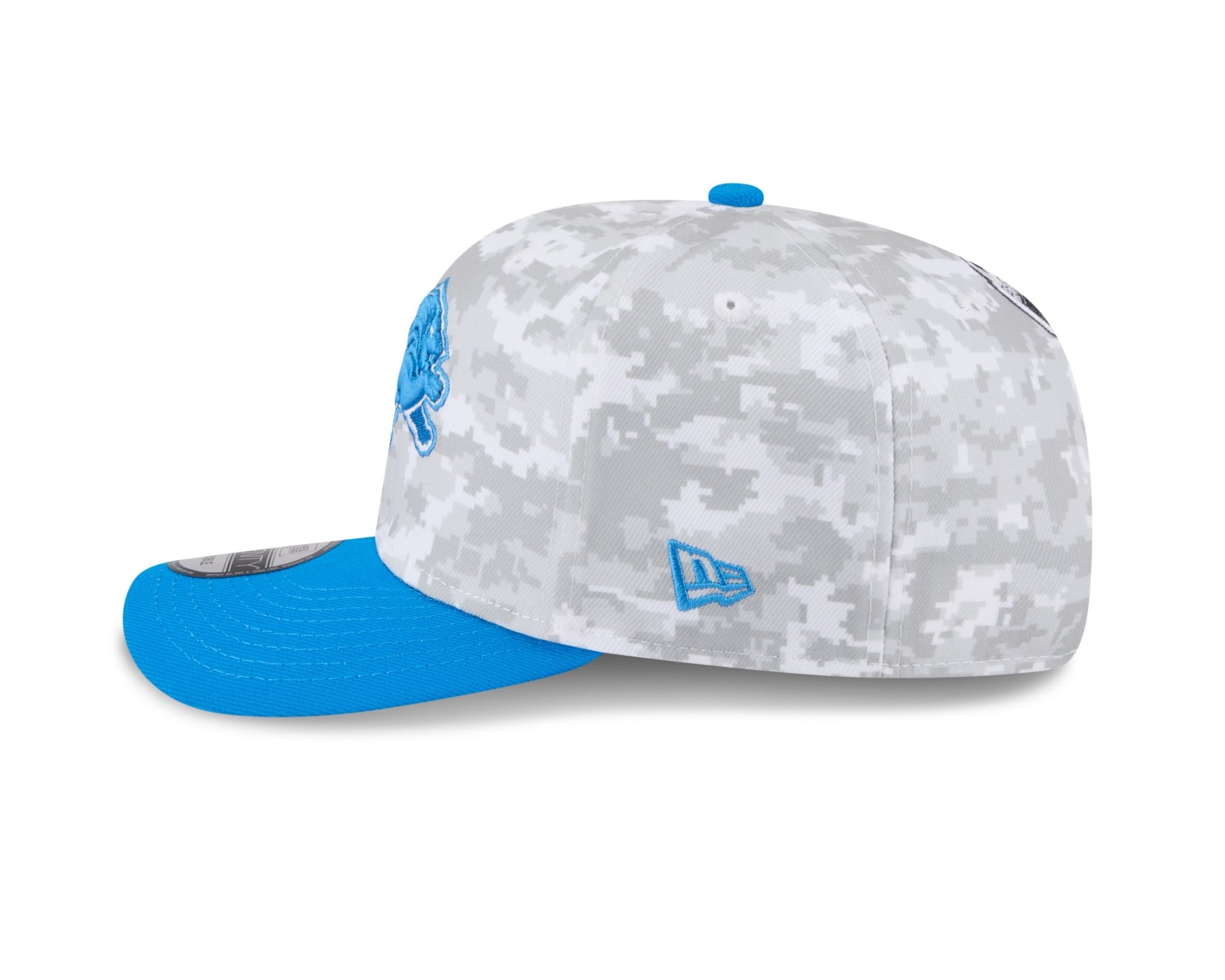 Bone New Era 9SEVENTY Detroit Lions NFL Salute Service 2025 Militar Cinza/Azul 4