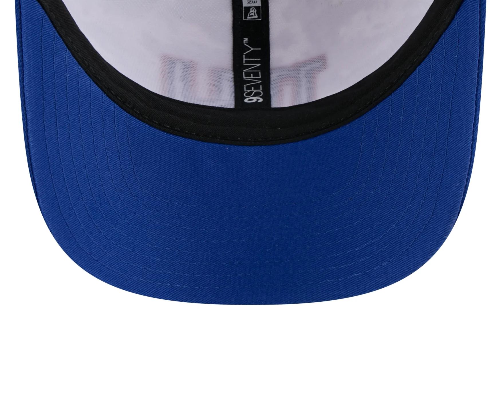 Bone New Era 9SEVENTY New York Giants NFL Salute Service 2025 Militar Cinza/Azul 7