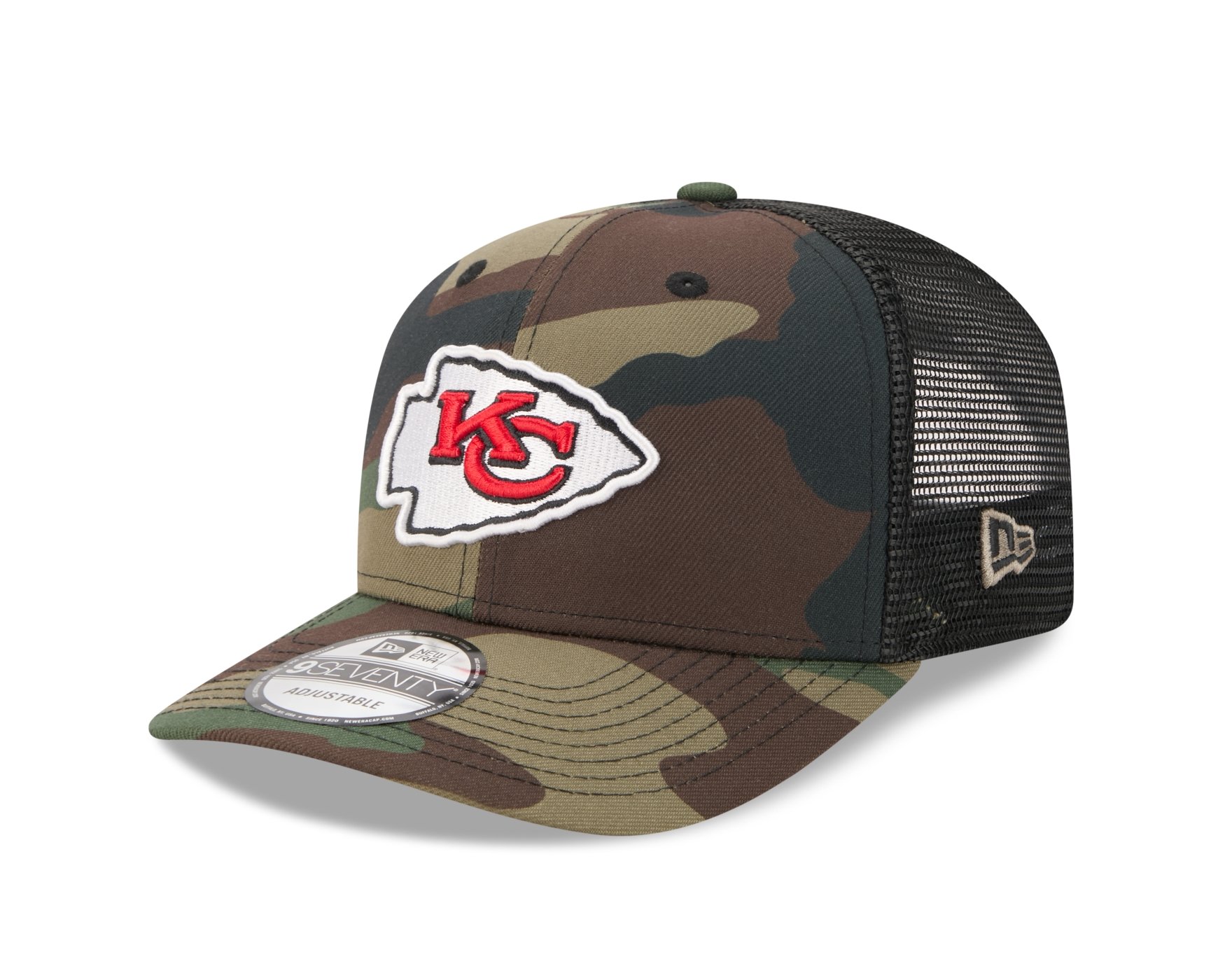 Bone New Era 9SEVENTY Kansas City Chiefs NFL Salute Service 2025 Vermelho