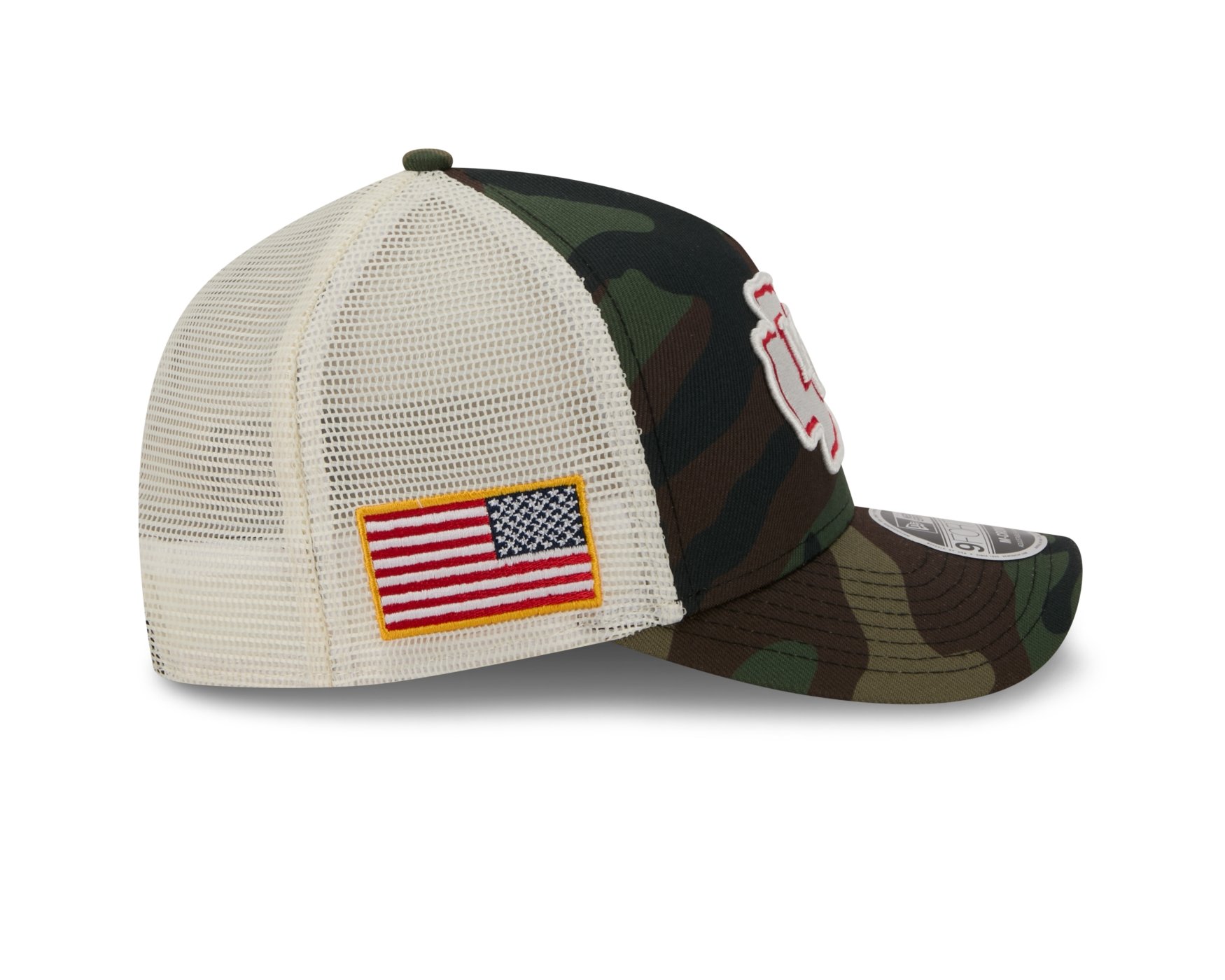 Bone New Era 9FORTY M-CROWN A-FRAME Kansas City Chiefs NFL Salute Service 2025 Militar Militar 6