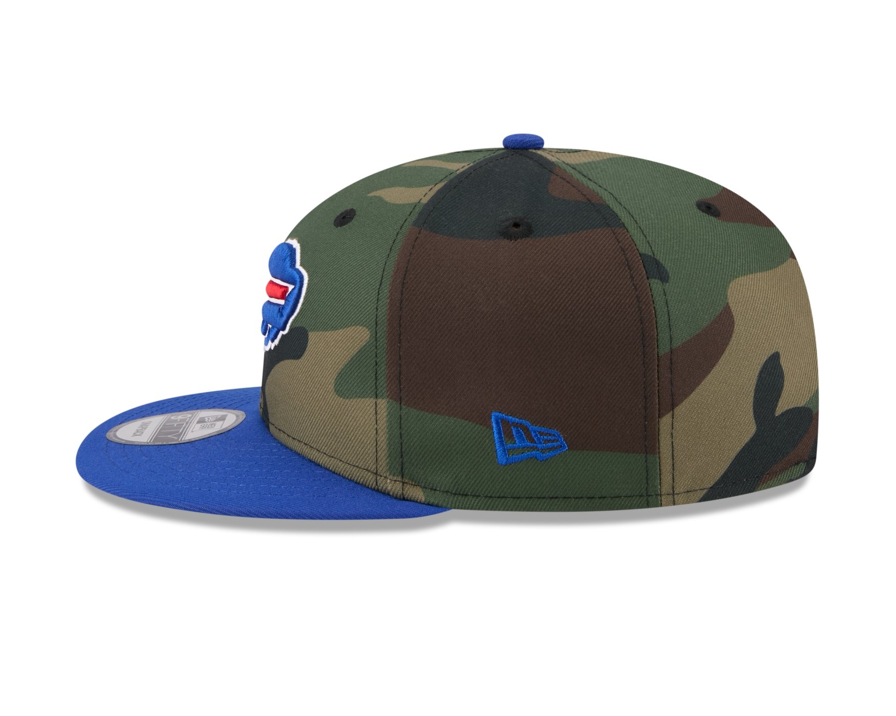 Bone New Era 9FIFTY Buffalo Bills NFL Salute Service 2025 Militar Verde Militar/Azul 3