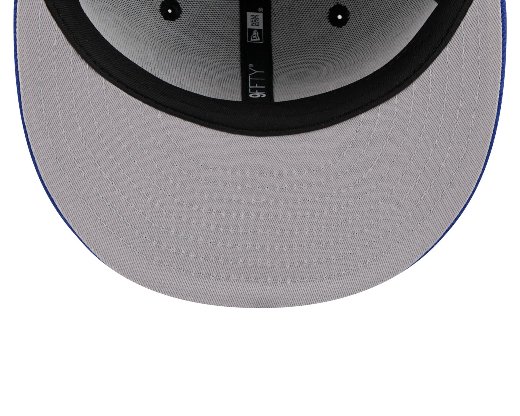 Bone New Era 9FIFTY Buffalo Bills NFL Salute Service 2025 Militar Verde Militar/Azul 5