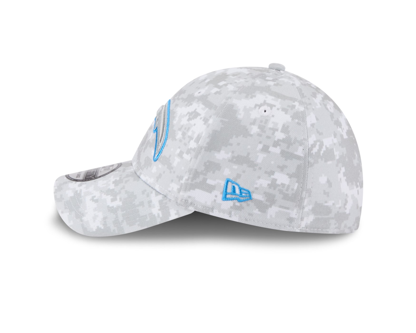 Bone New Era 39THIRTY Los Angeles Chargers NFL Salute Service 2025 Militar Militar 6