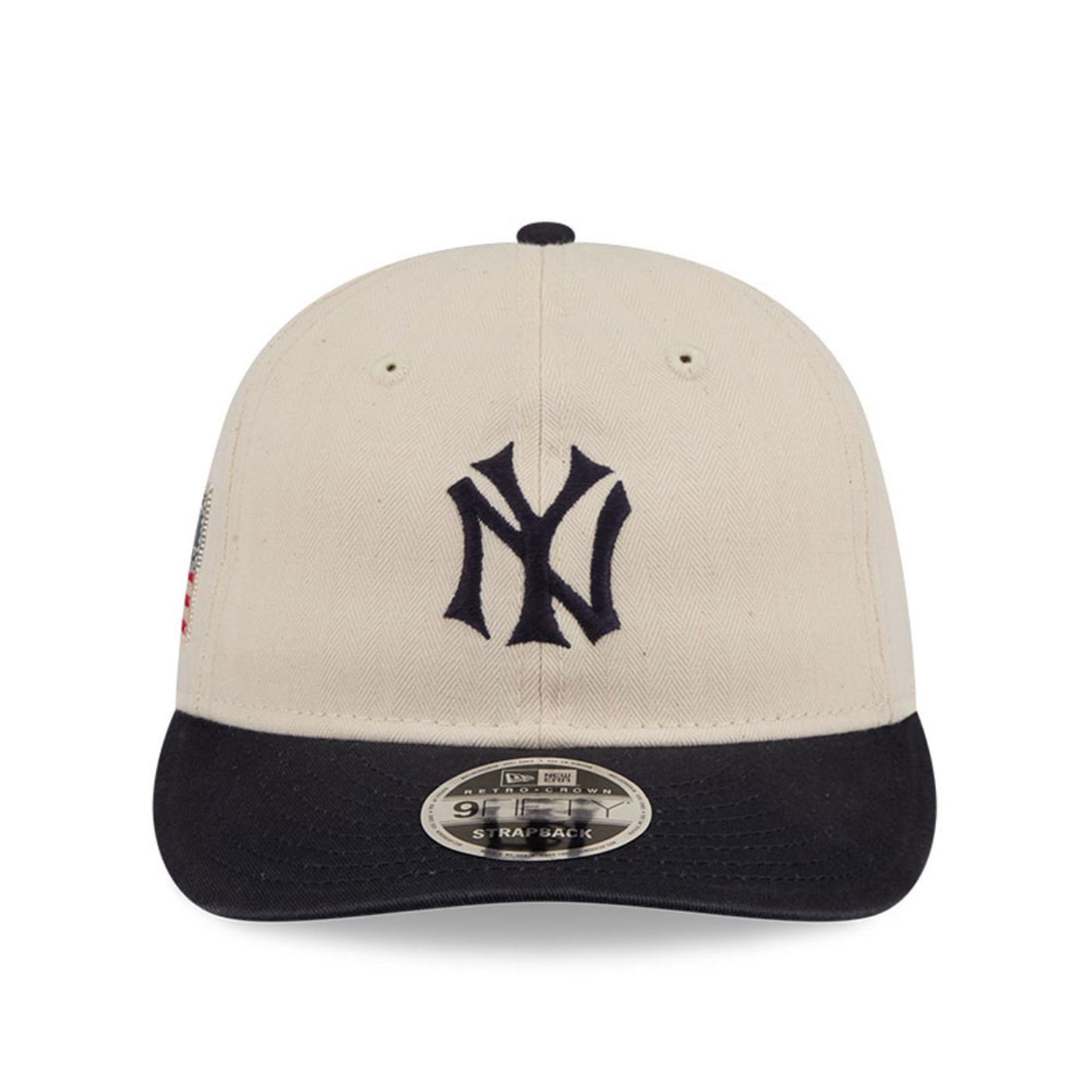 Bone New Era 9FIFTY RETRO CROWN SN New York Yankees MLB Branco Bege/Preto 2