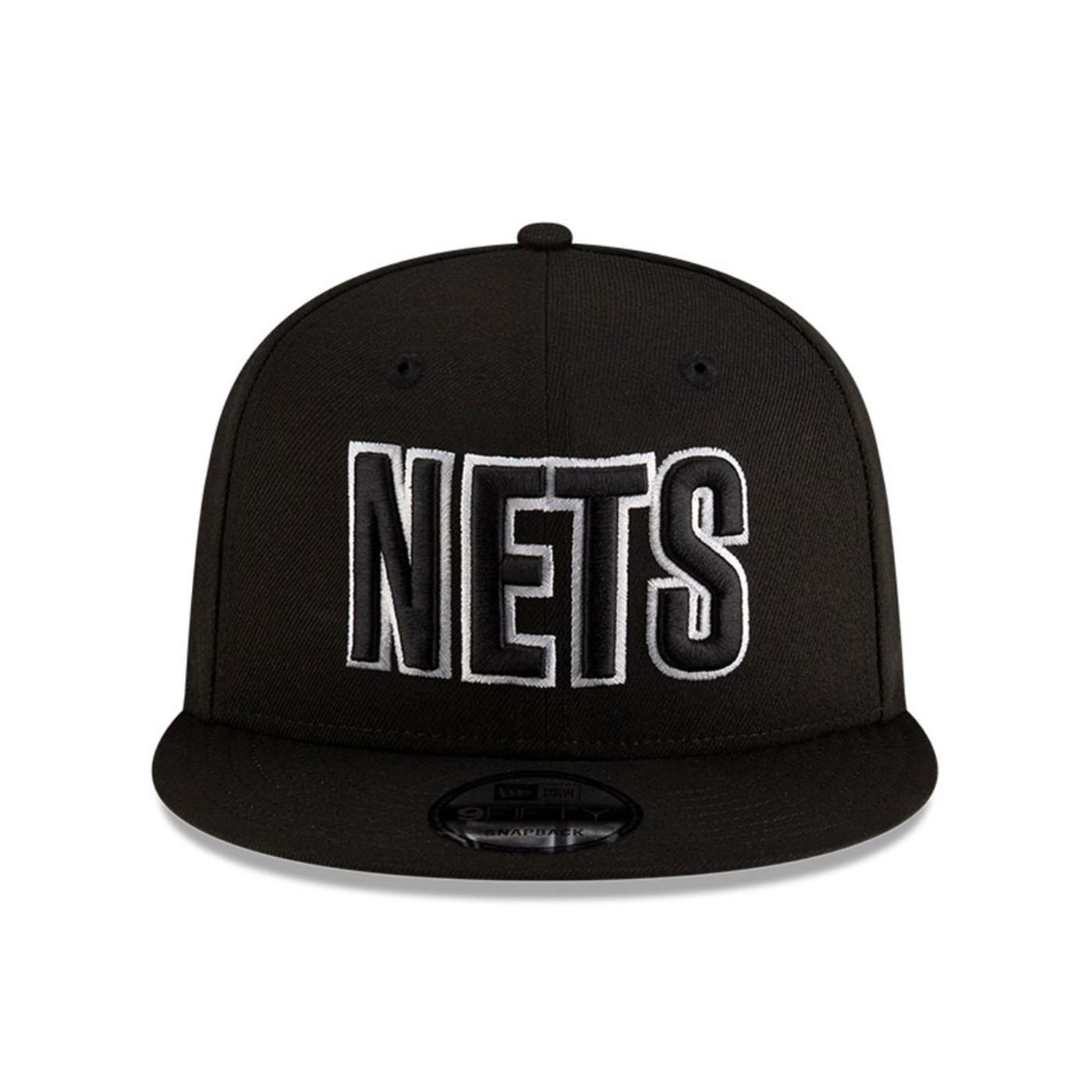 Bone New Era 9FIFTY Brooklyn Nets NBA Preto Preto 2
