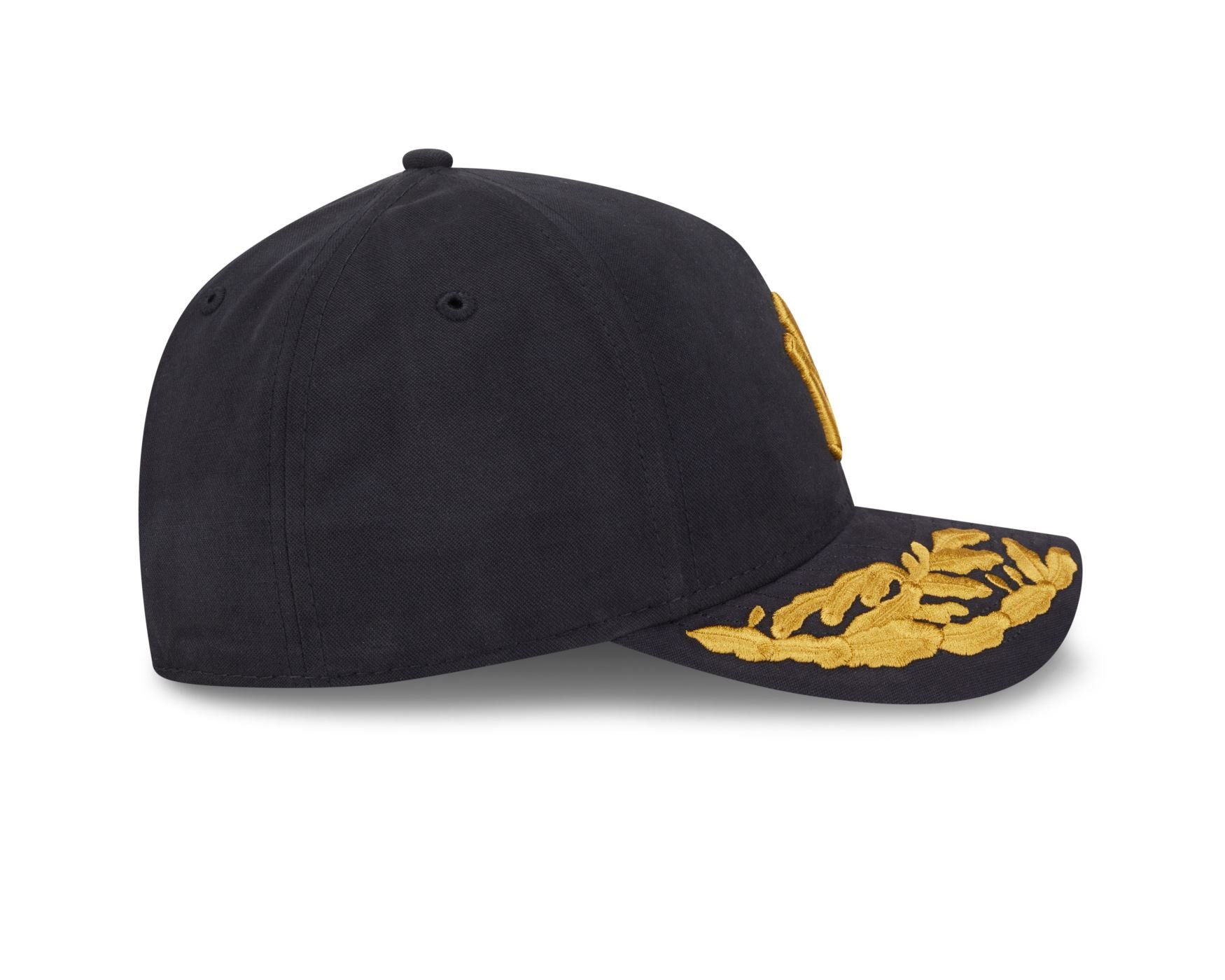 Bone New Era 9FORTY M-CROWN New York Yankees Alpha Collection Preto Preto 6