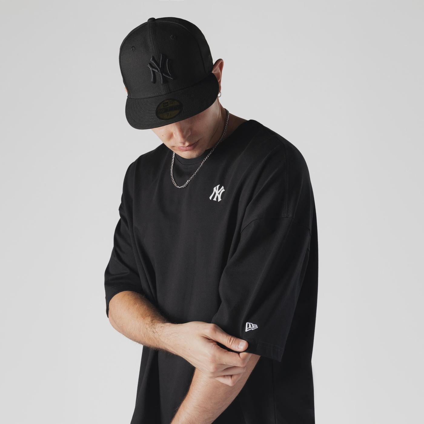 Camiseta New Era Oversize New York Yankees MLB Preto