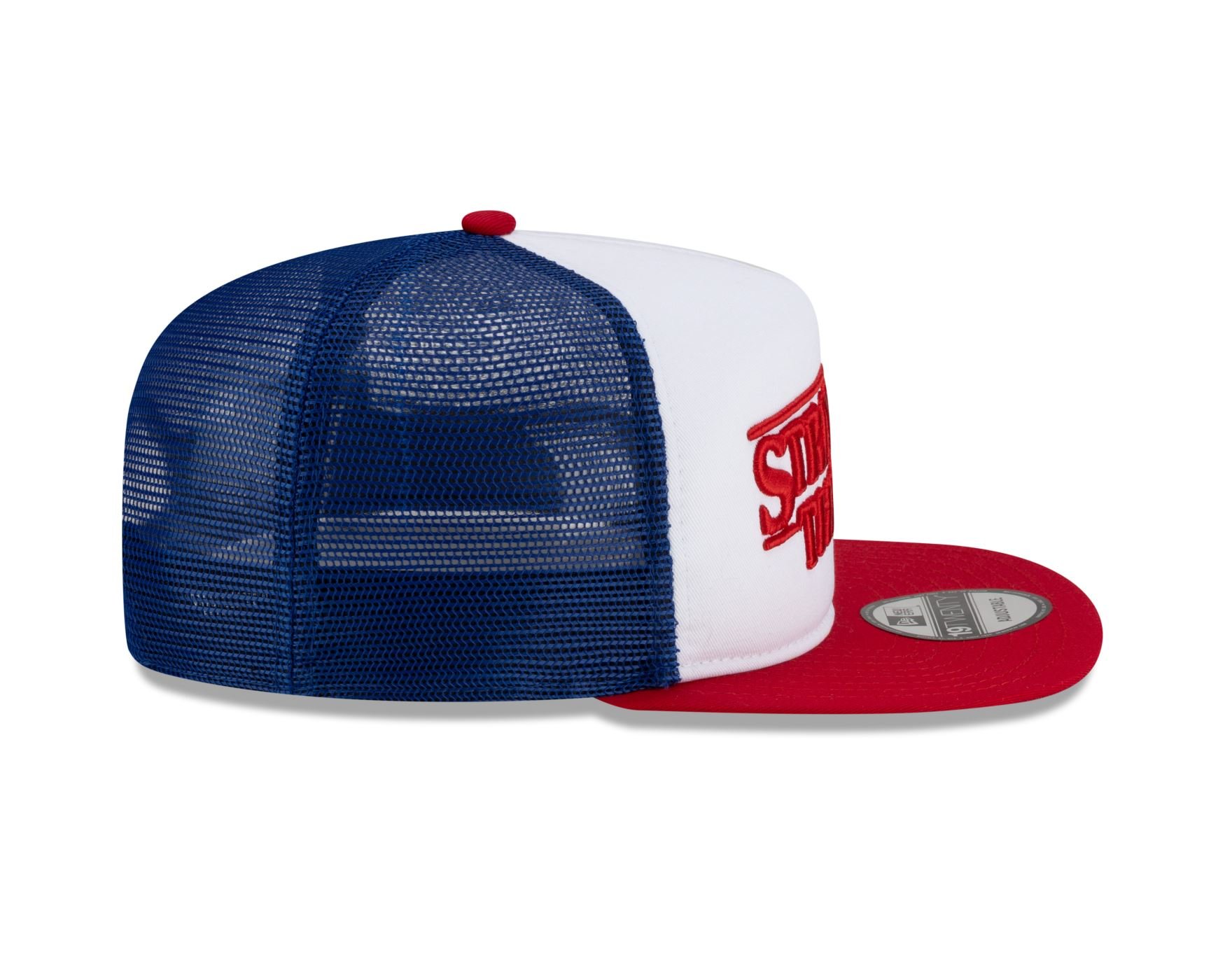 Bone New Era 19TWENTY Stranger Things NEW ERA Branco Branco/Azul/Vermelho 4