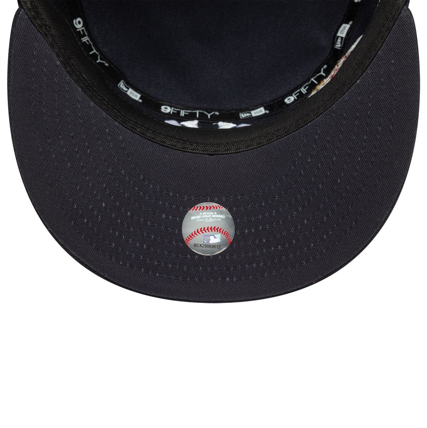 Bone New Era PILLBOX New York Yankees MLB Marinho Marinho 6