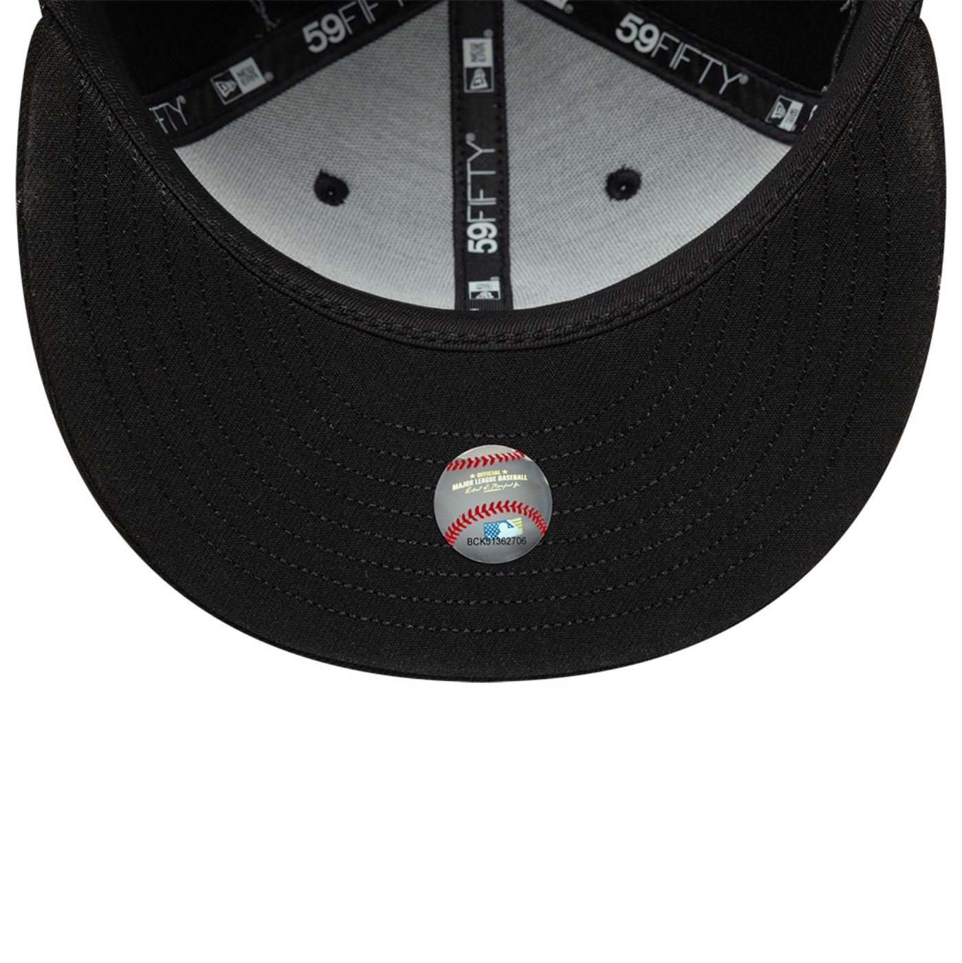 Bone New Era 59FIFTY Chicago White Sox MLB Preto Preto 6