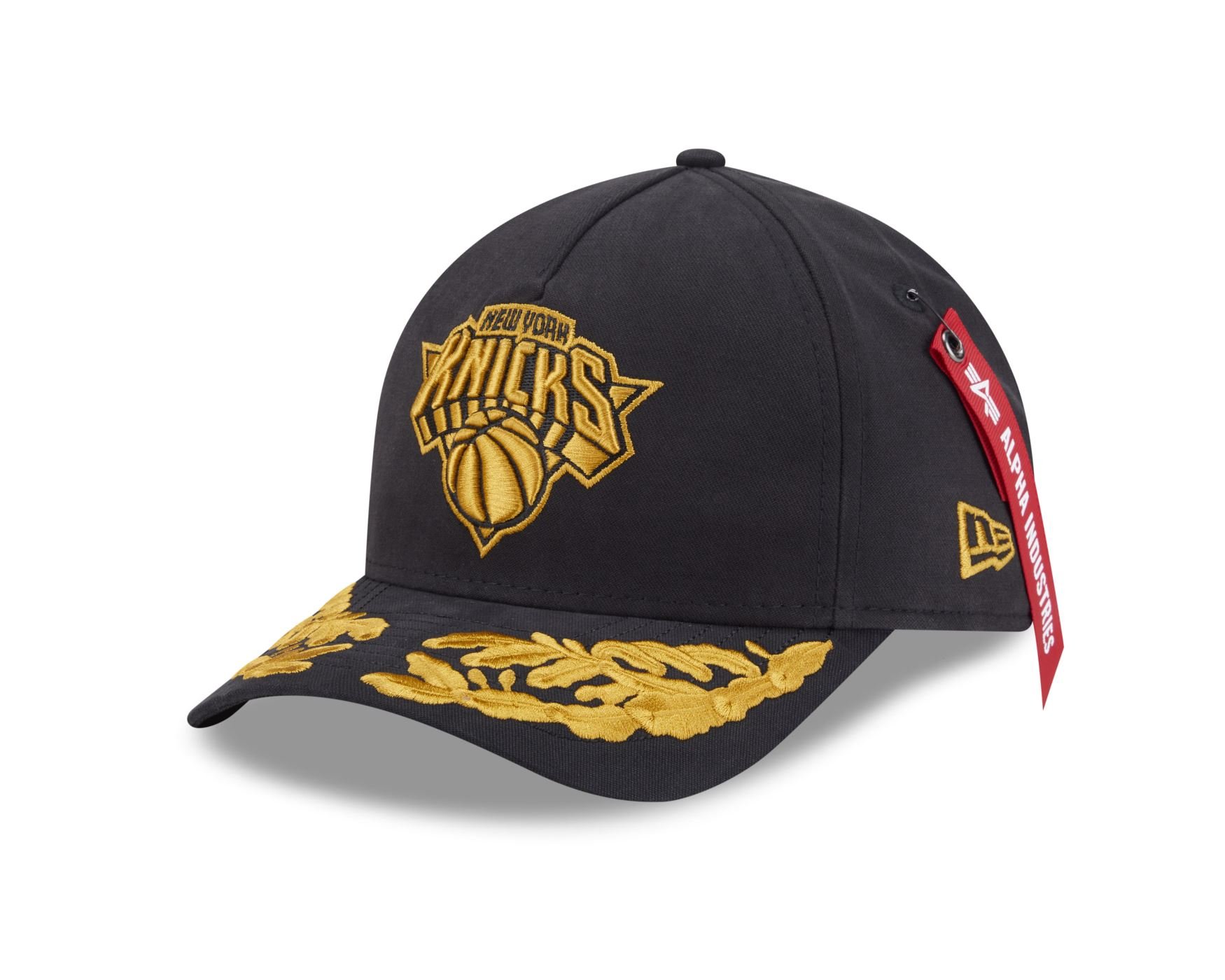 Bone New Era 9FORTY M-CROWN New York Knicks NBA x Alpha Industries Preto