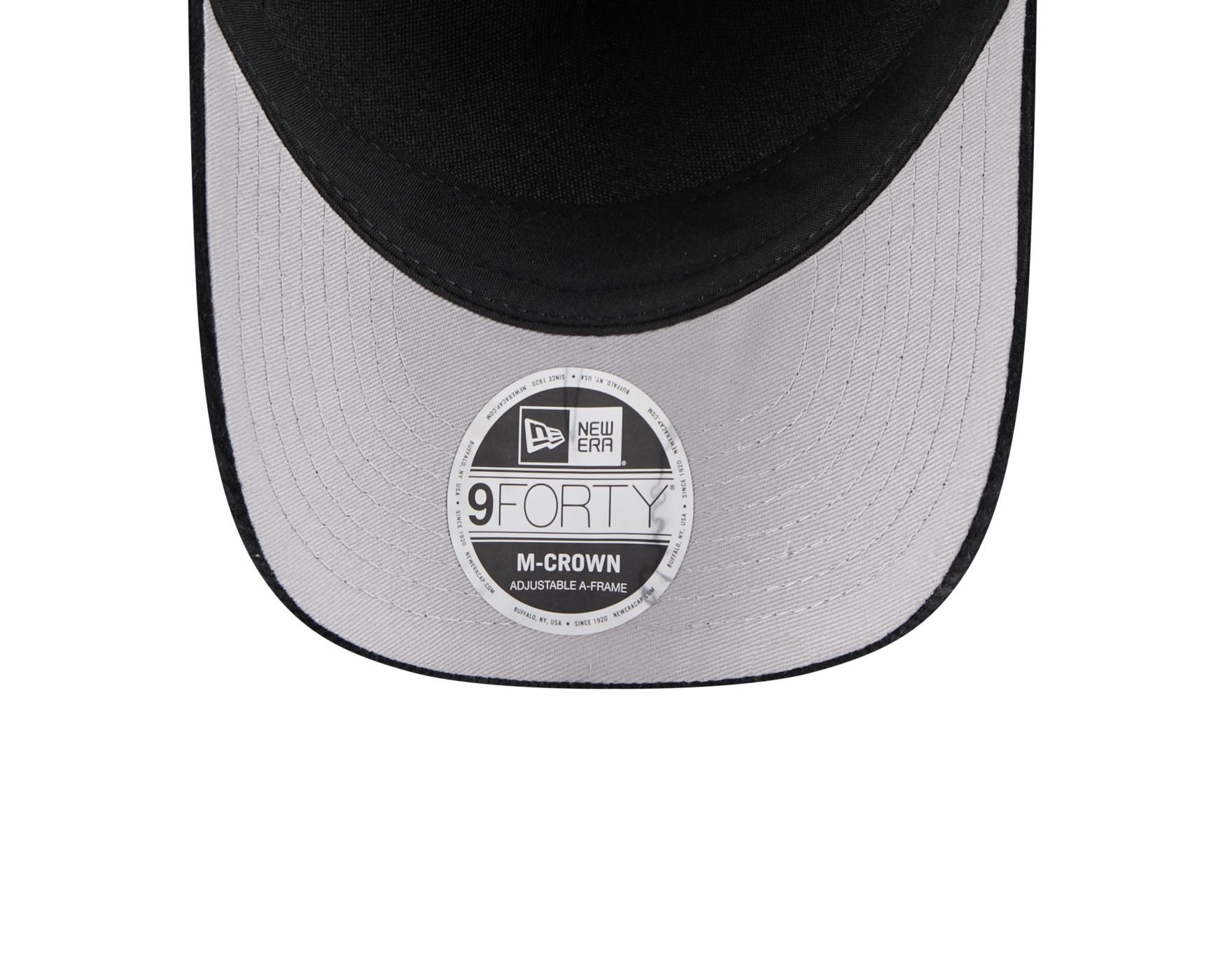 Bone New Era 9FORTY M-CROWN A-FRAME Chicago Blackhawks NHL Preto Preto 6