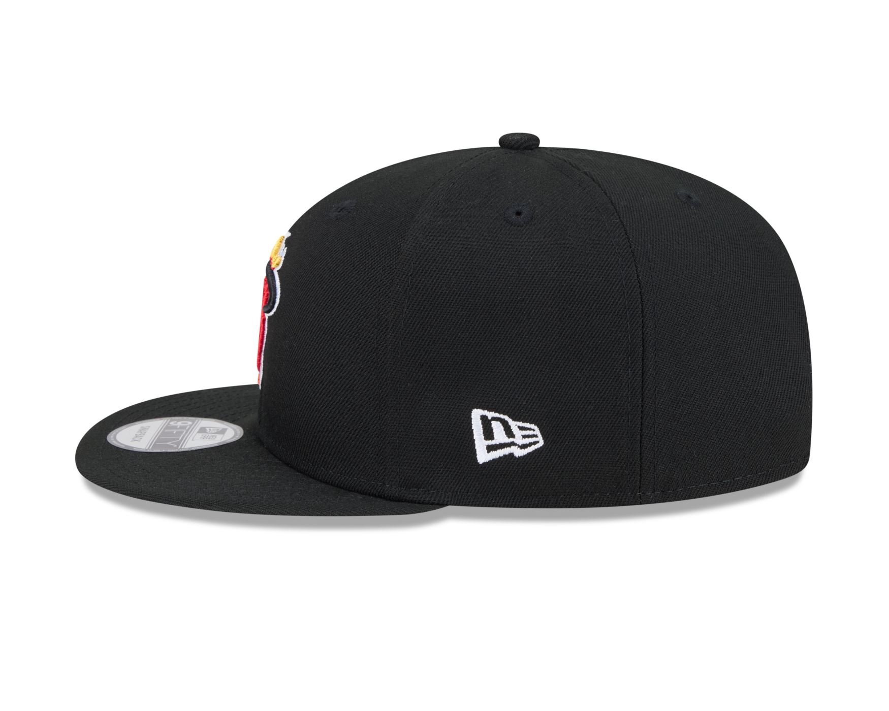 Bone New Era 9FIFTY Miami Heat NBA Hardwood Preto Preto 3