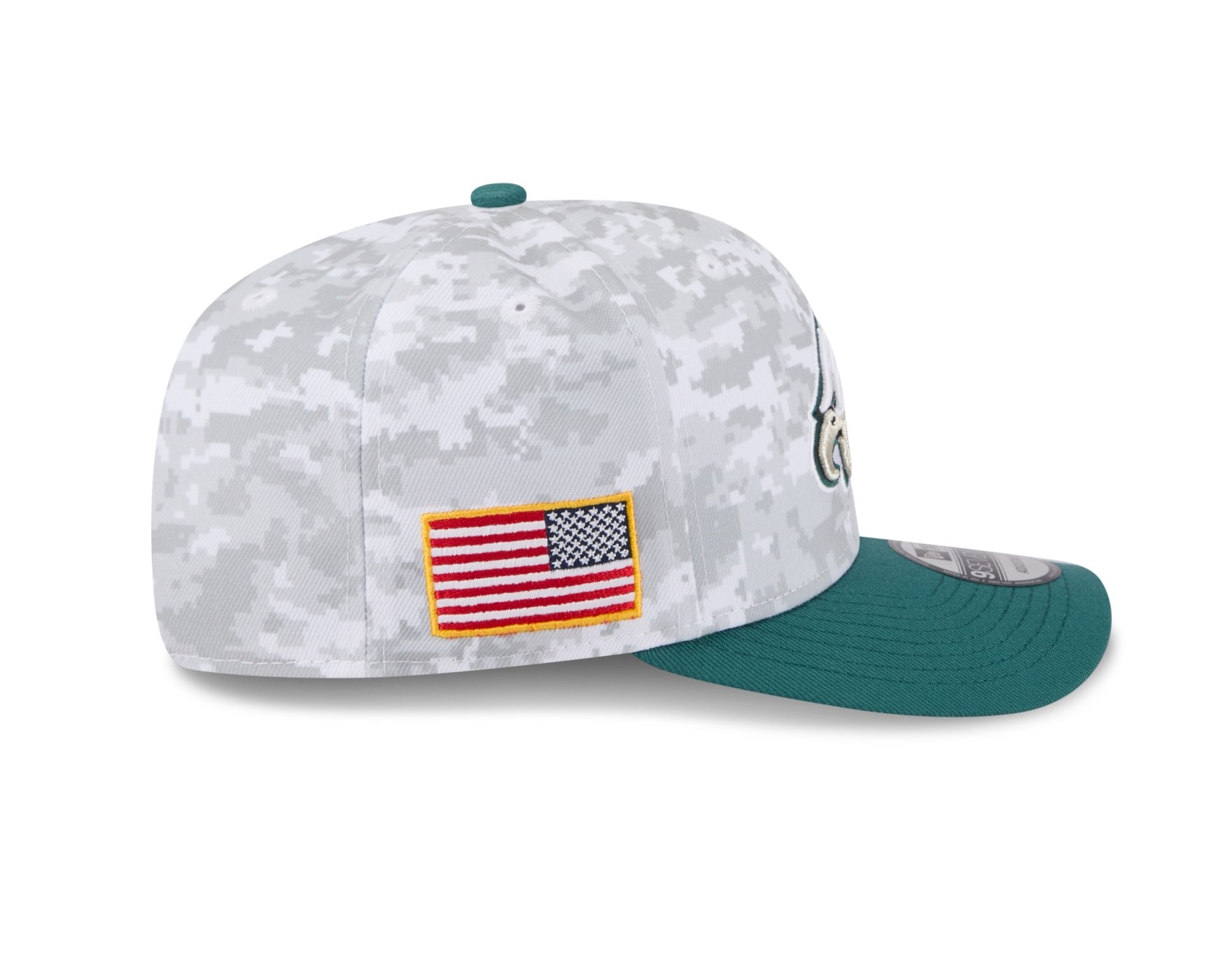 Bone New Era 9SEVENTY Philadelphia Eagles NFL Salute Service 2025 Militar Cinza/Verde 6