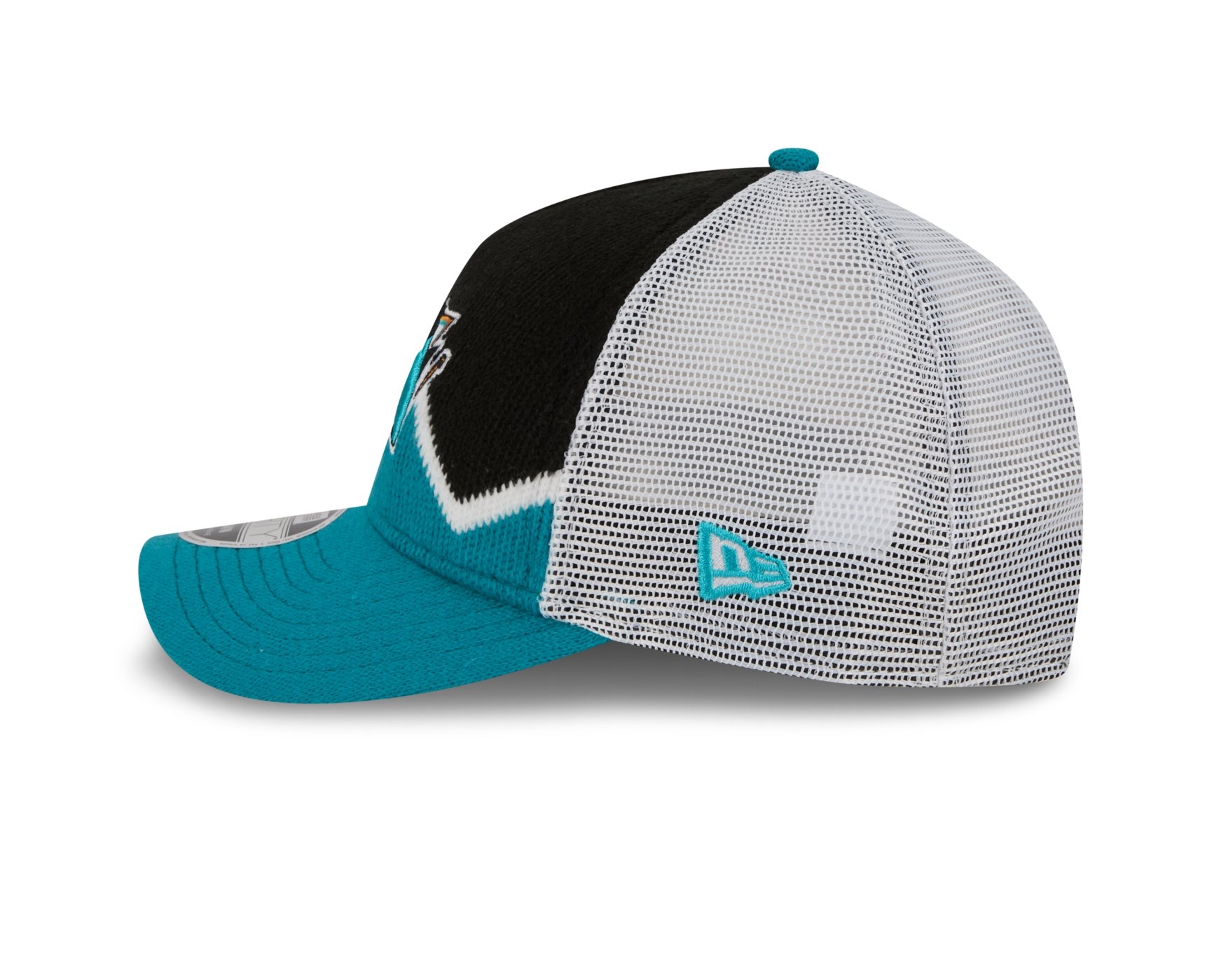 Bone New Era 9FORTY M-CROWN A-FRAME San Jose Sharks NHL Preto Cinza/Verde/Preto 7