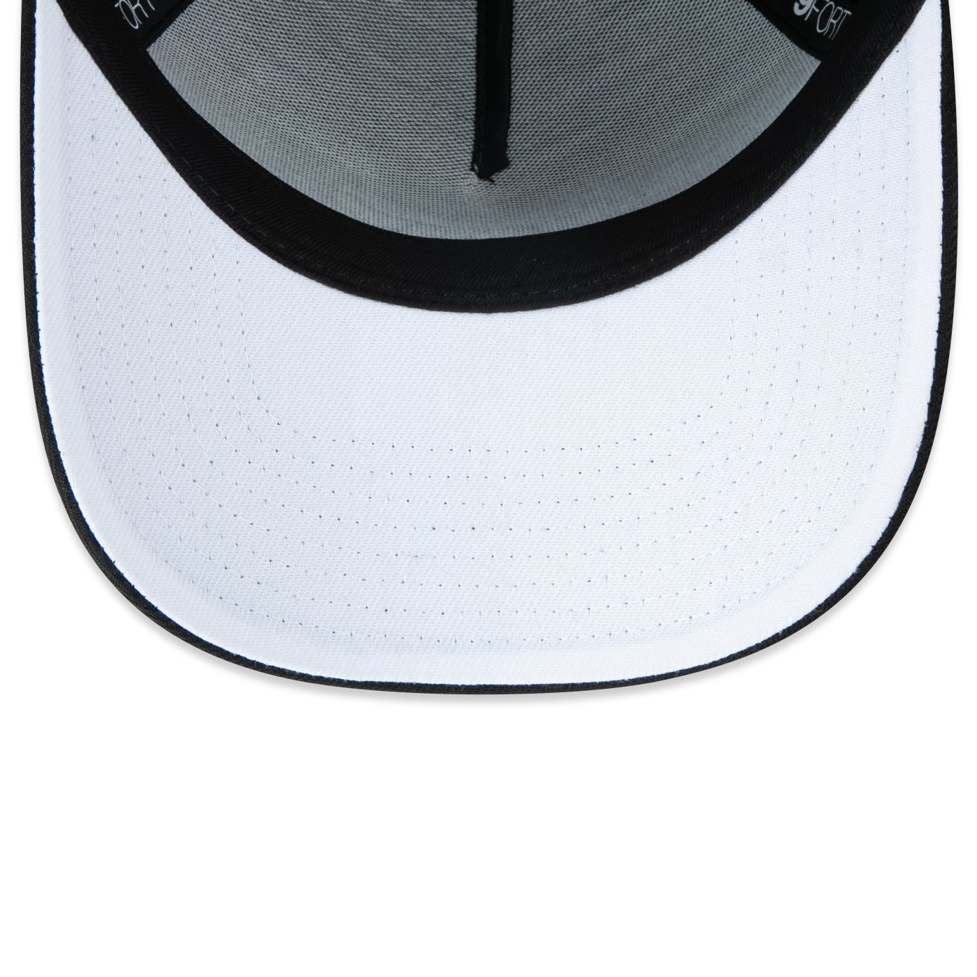 Bone New Era 9FORTY A-Frame Chicago Bulls NBA Preto Preto 7