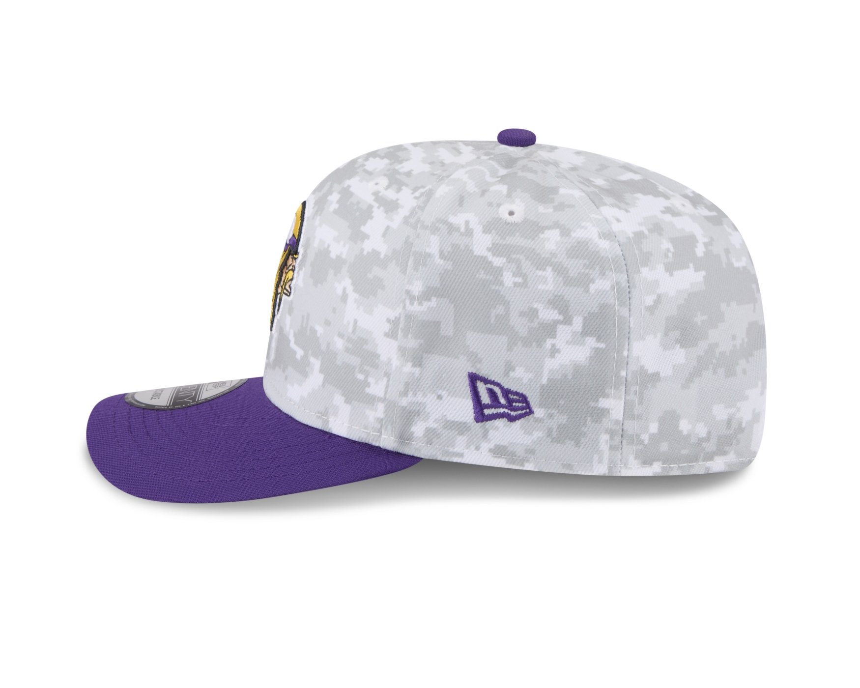Bone New Era 9SEVENTY Minnesota Vikings NFL Salute Service 2025 Militar Cinza/Roxo 6