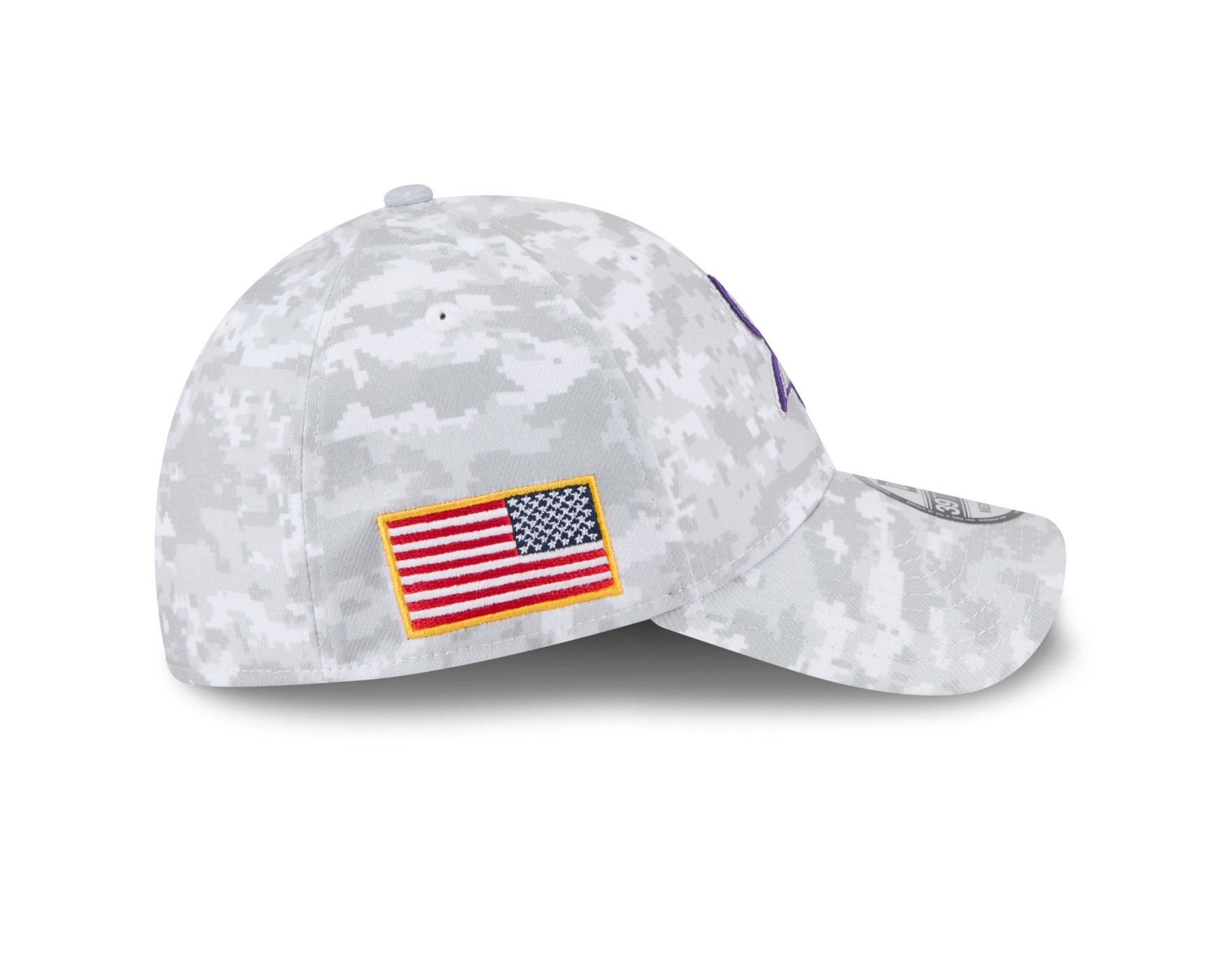 Bone New Era 39THIRTY Minnesota Vikings NFL Salute Service 2025 Militar Cinza 5