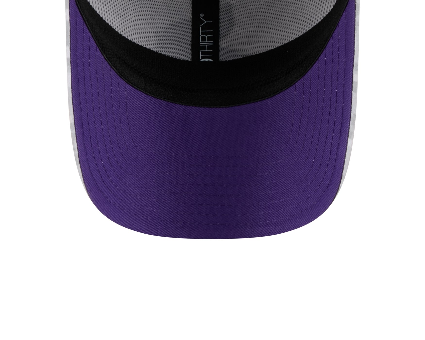 Bone New Era 39THIRTY Minnesota Vikings NFL Salute Service 2025 Militar Cinza 7