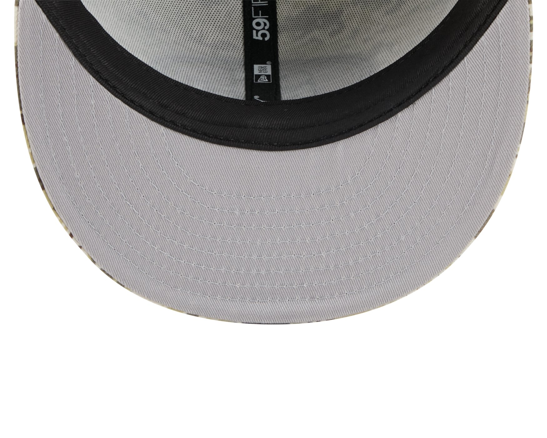 Bone New Era 59FIFTY San Francisco 49ers NFL Salute Service 2025 Militar Verde 7