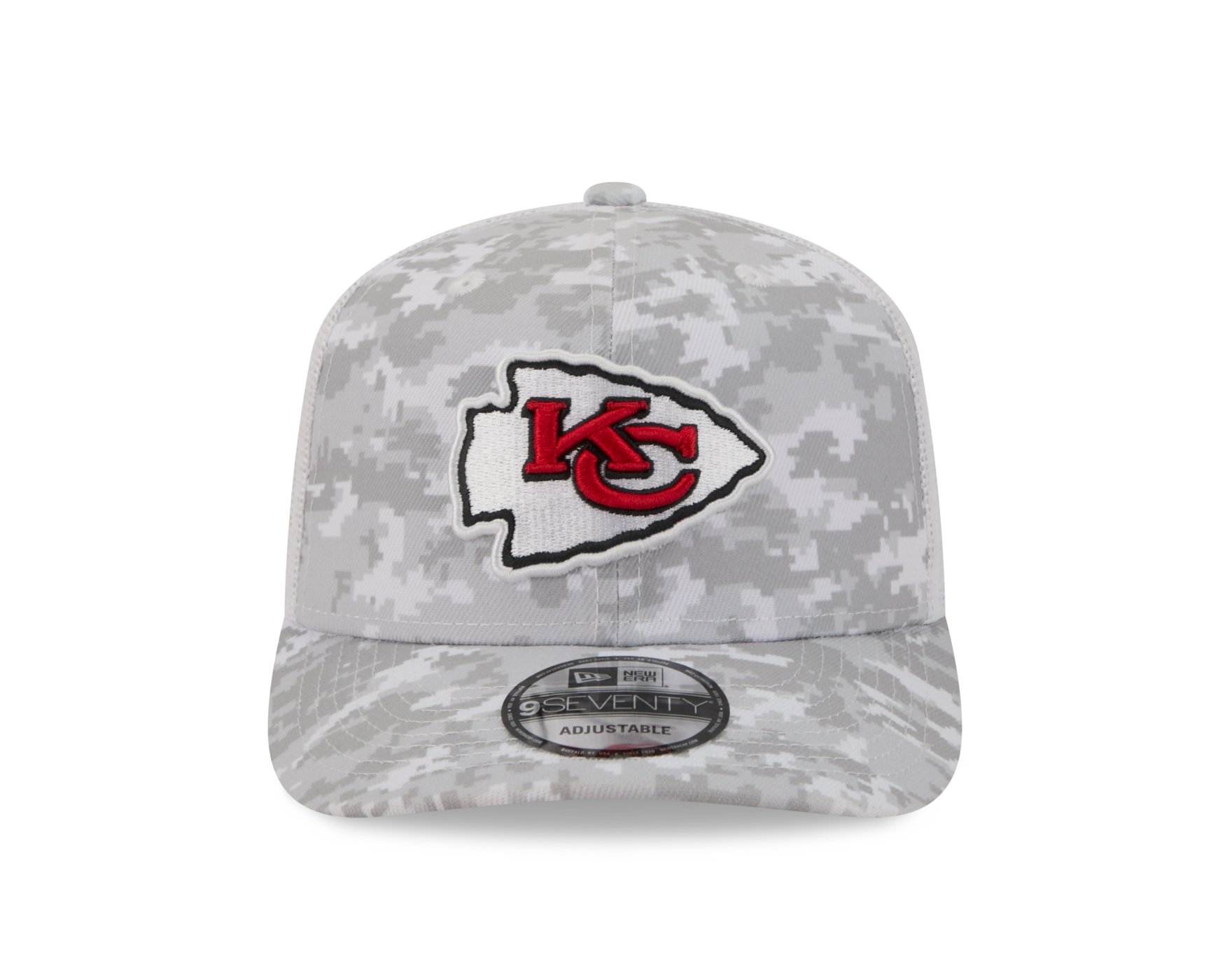 Bone New Era 9SEVENTY Kansas City Chiefs NFL Salute Service 2025 Vermelho Cinza 2