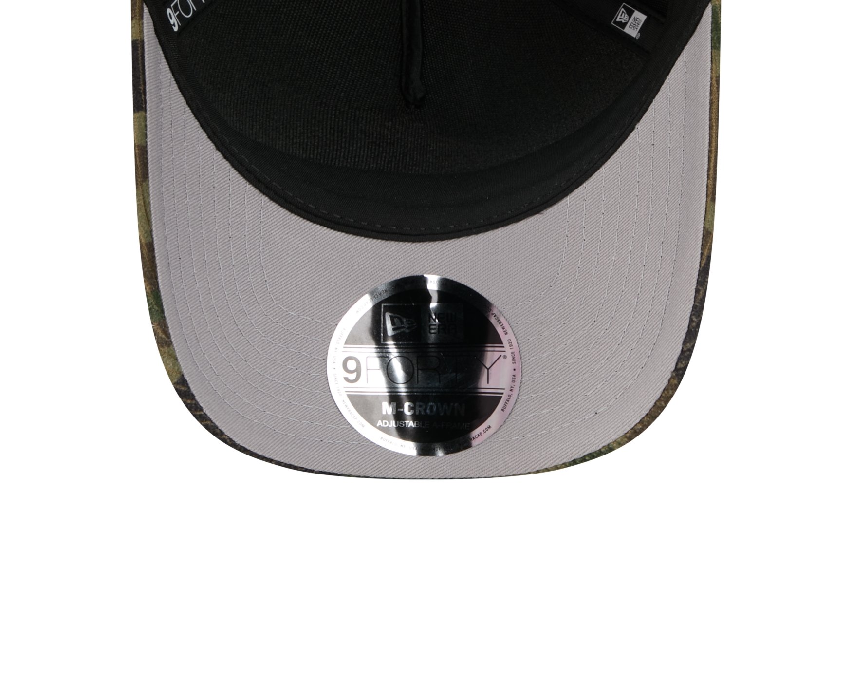 Bone New Era 9FORTY M-CROWN A-FRAME Philadelphia Eagles NFL Salute Service 2025 Militar Marrom/Verde 10