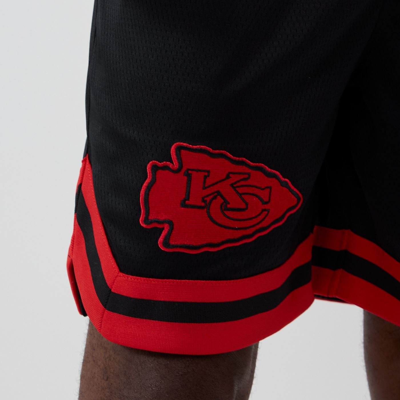 Bermuda New Era Lifestyle Kansas City Chiefs NFL Preto Preto 5