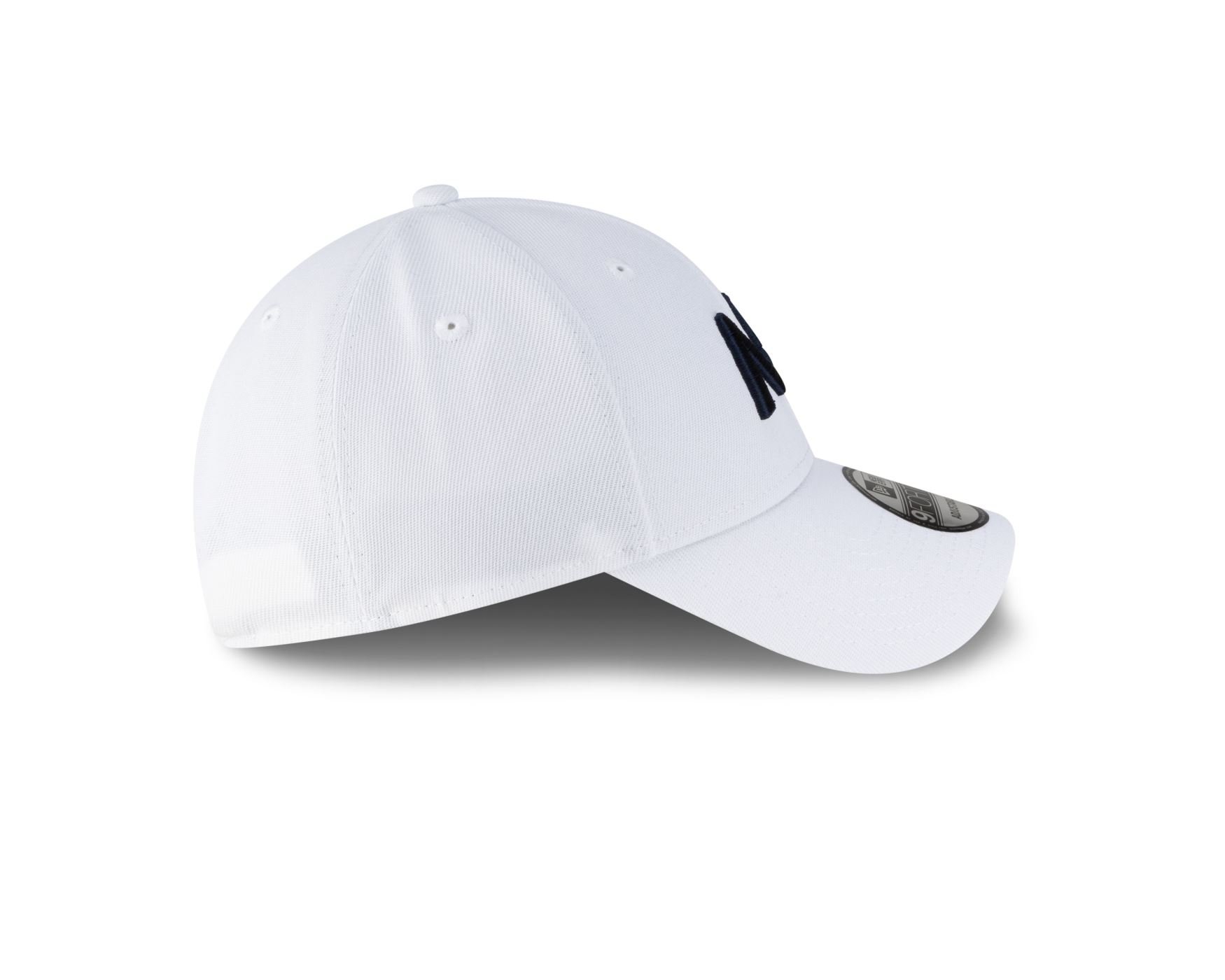 Bone New Era 9FORTY AO26 Core Aba Curva Branco Branco 4