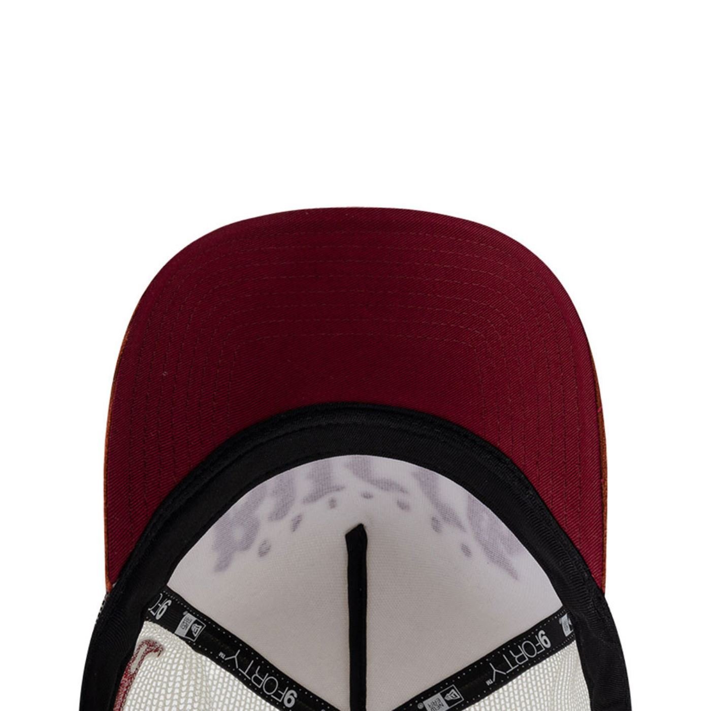 Bone New Era 9FORTY A-Frame Trucker Chicago Bulls NBA Off White 6