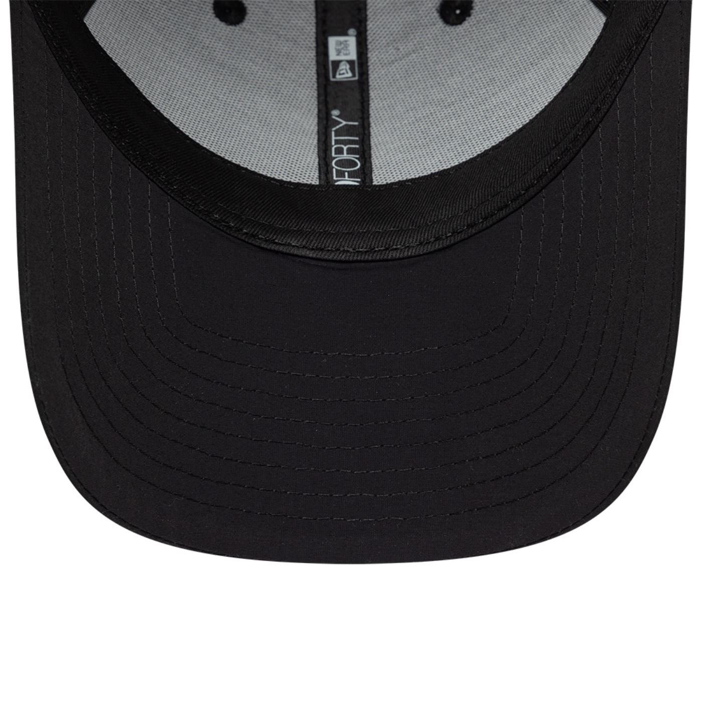 Bone New Era 9FORTY Branded Mini Logo Preto 7