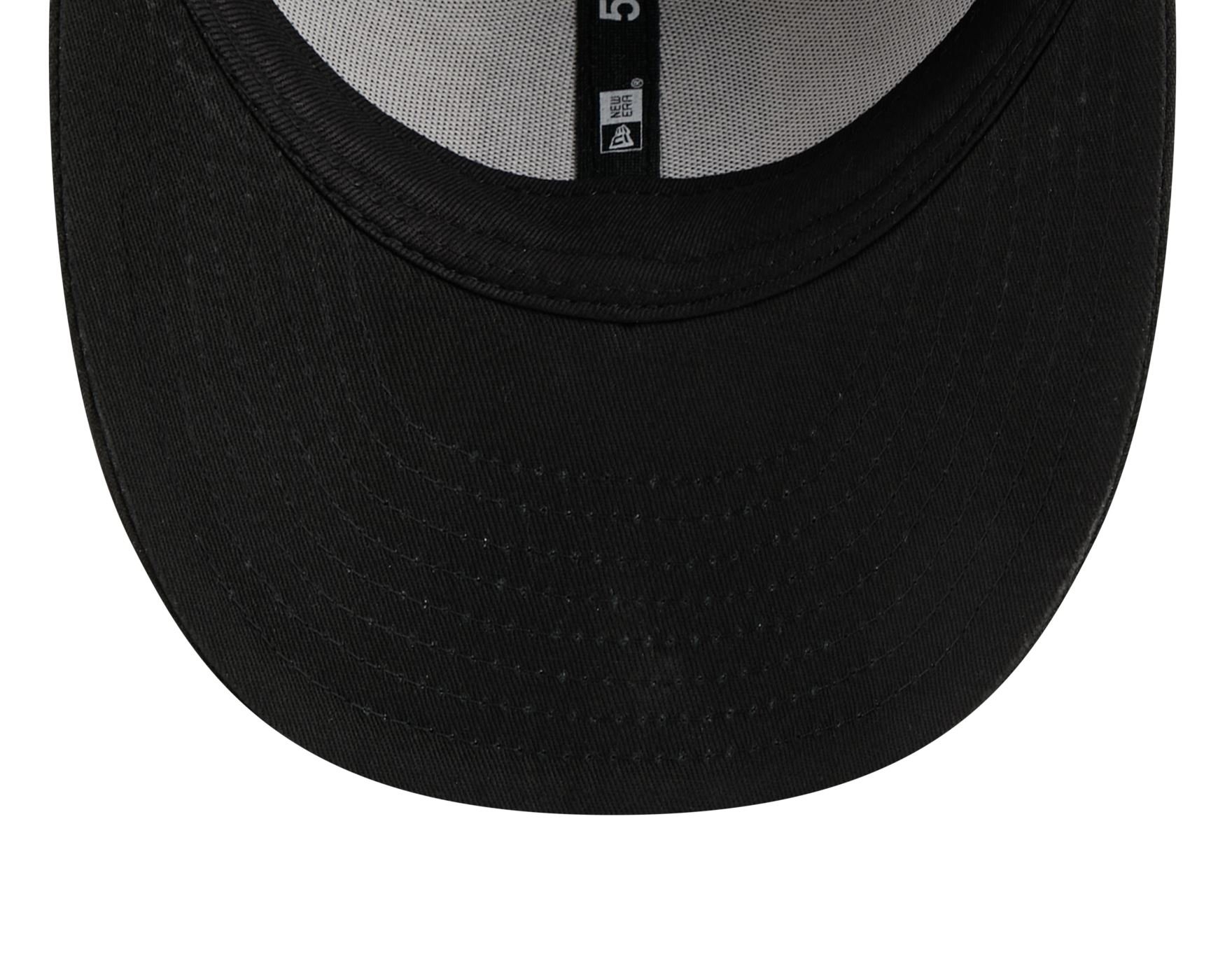 Bone New Era  59FIFTY Low Profile  Chicago Bulls NBA Preto Preto/Off White 6