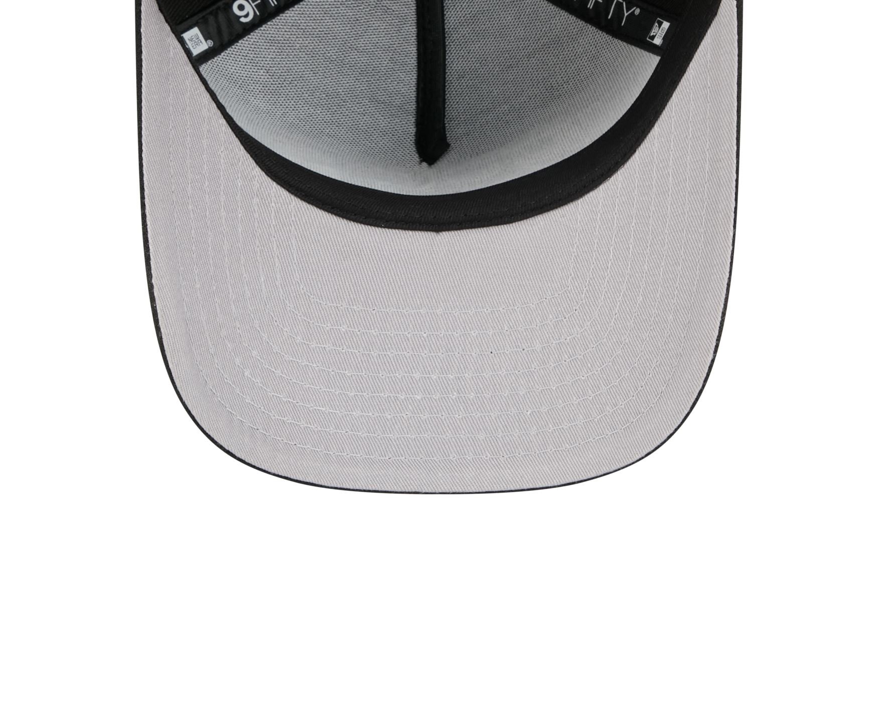 Bone New Era  9FIFTY  A-Frame Chicago Cubs MLB Preto Preto 6