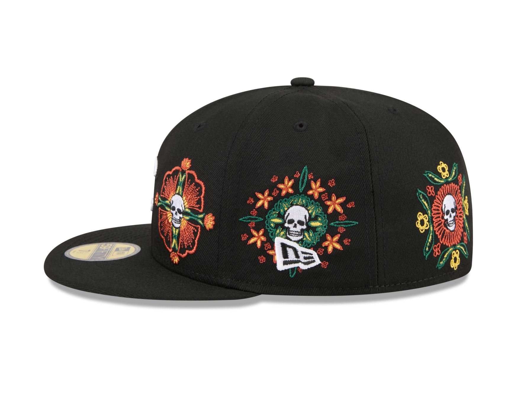 Bone New Era 59FIFTY Chicago Cubs MLB Skull & Roses Preto Preto 7