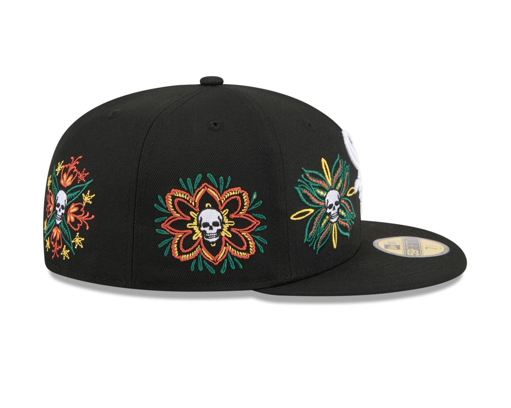 Bone New Era 59FIFTY Chicago White Sox MLB Skull & Roses Preto Preto 4