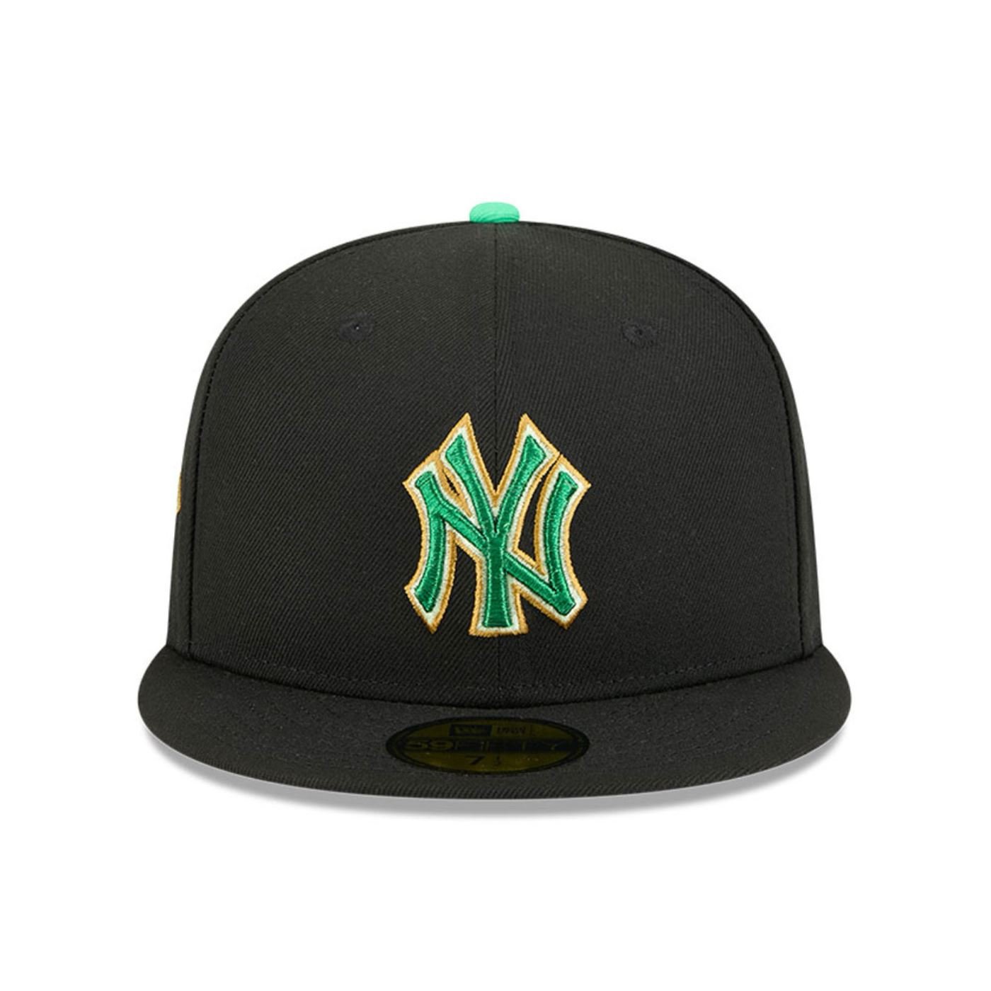 Bone New Era 59FIFTY New York Yankees MLB St.Patricks Day Preto 2
