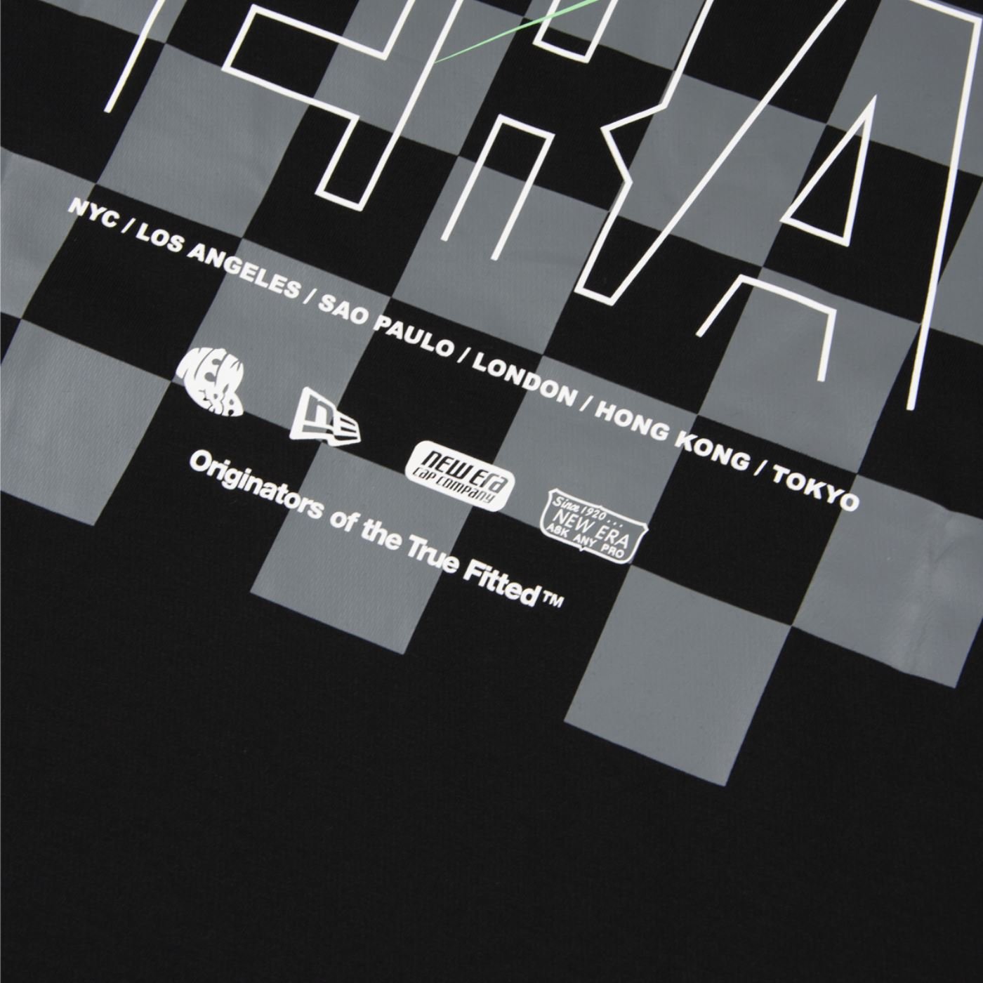 Camiseta New Era Oversize Branded Preto Preto 3